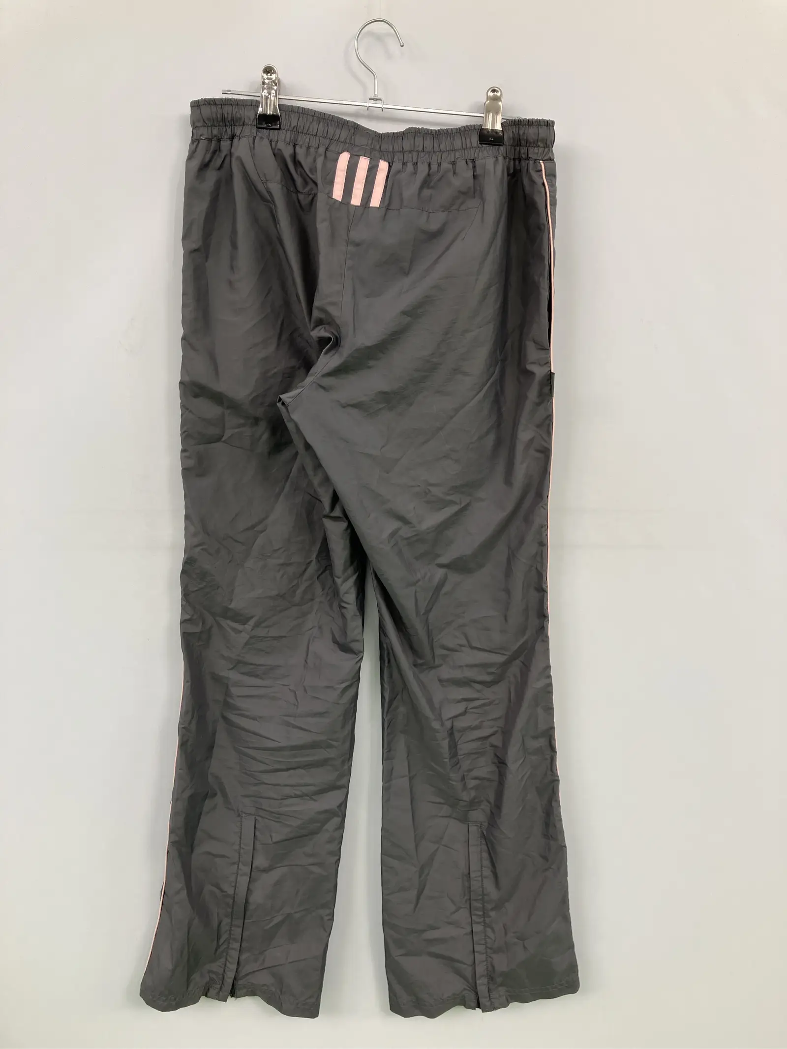 https://r2-worker.digdig.jp/product/8a1ec63c-79b6-4cae-a406-018337b7881a/c0b3d2dc-b08f-40ba-8075-d6fe08fff4cc