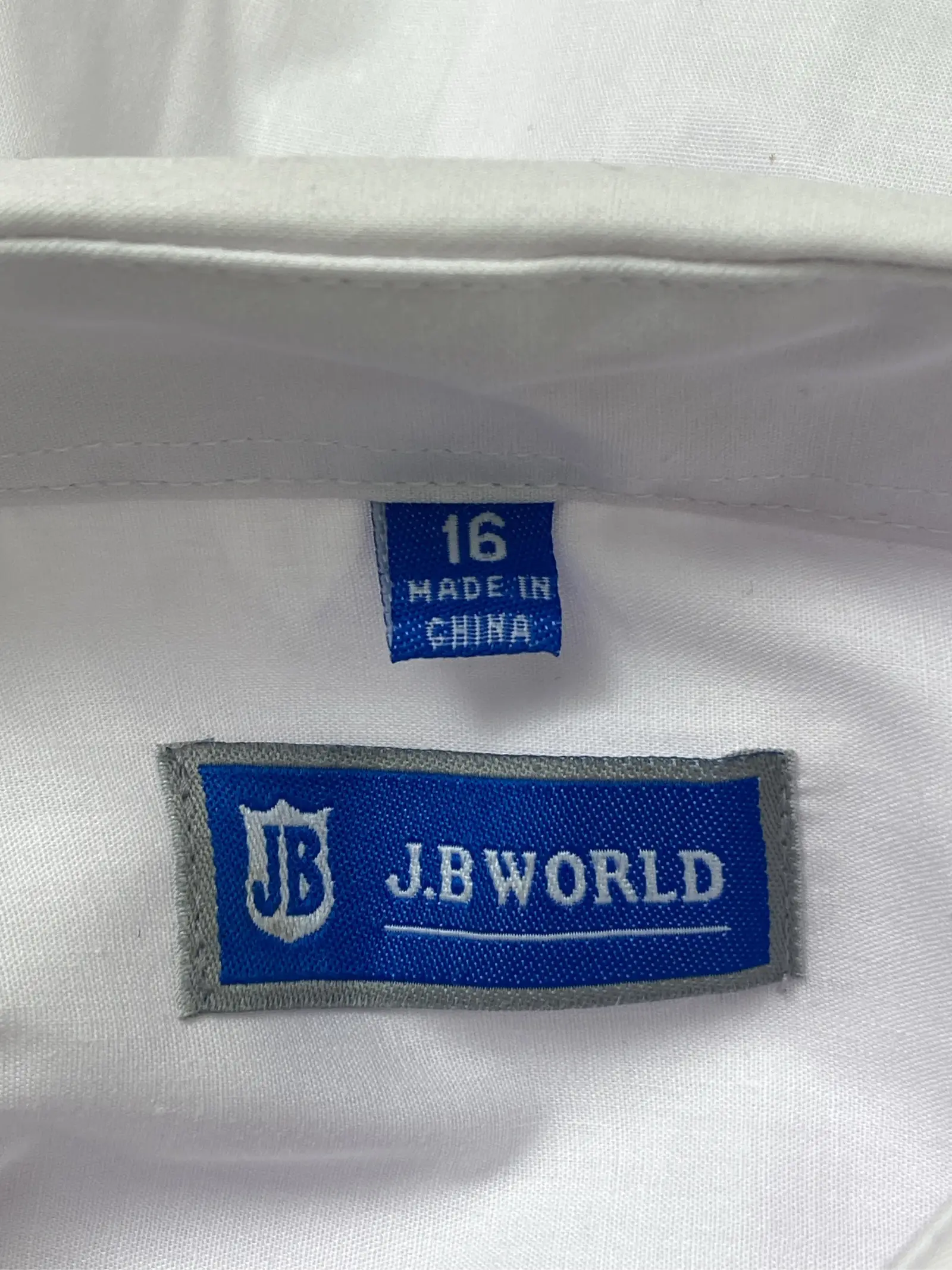 https://r2-worker.digdig.jp/product/8ab5a99f-88ef-4044-982e-ec530bc230a6/3ea3d3c6-3ea4-4707-a7ad-50f2f31fbe42