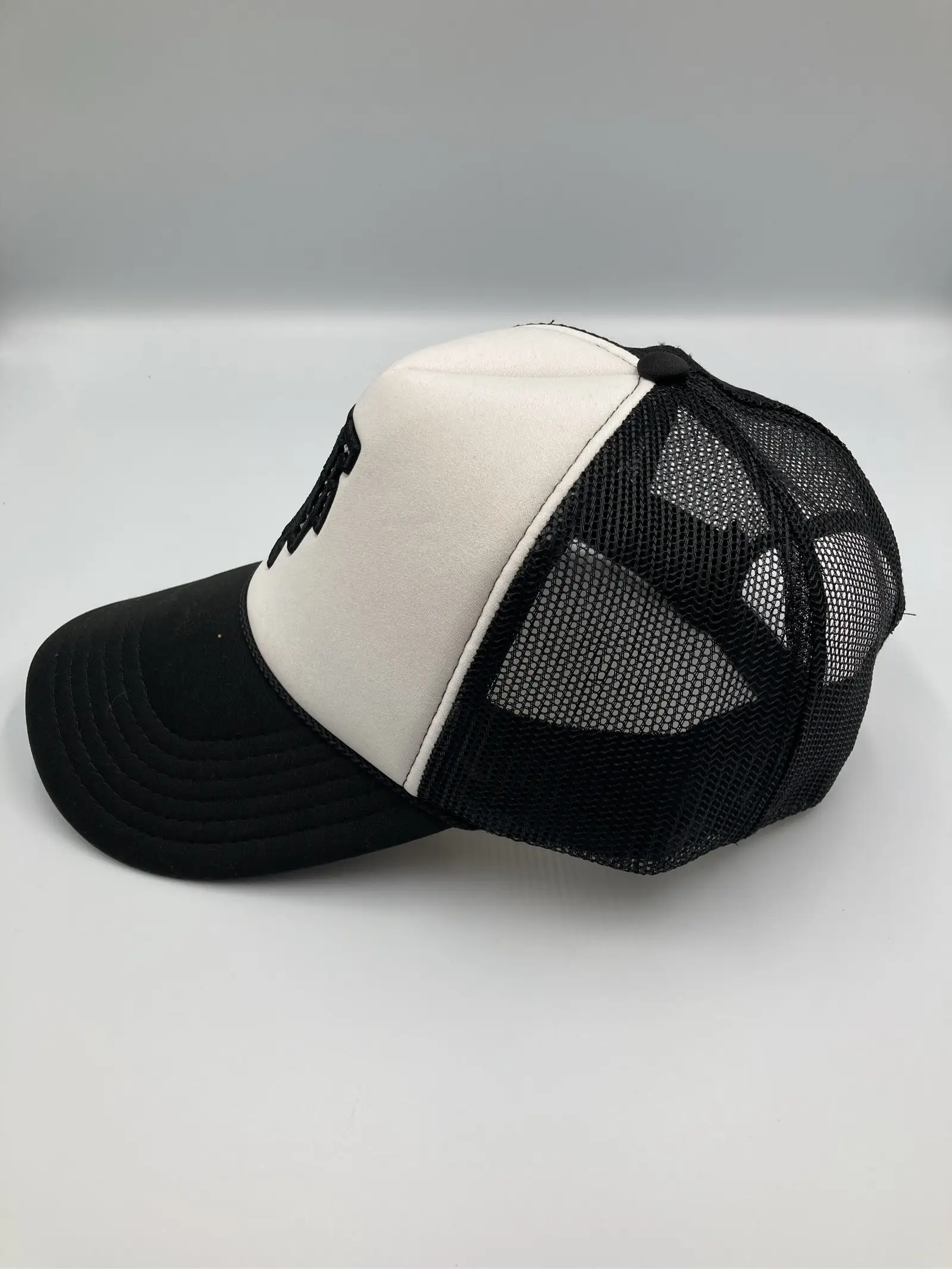 https://r2-worker.digdig.jp/product/8af38419-b218-4211-a140-cf3e03625114/de2cb926-c6ed-4d38-8a1d-1326a8332e21