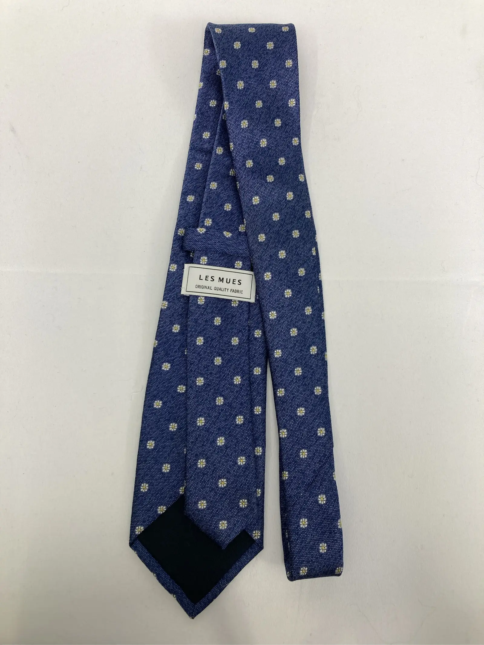 https://r2-worker.digdig.jp/product/8b507e2c-42ba-43c8-884c-1e276ba9b103/0d8d813c-c249-46bf-bd89-fdb3214afb95
