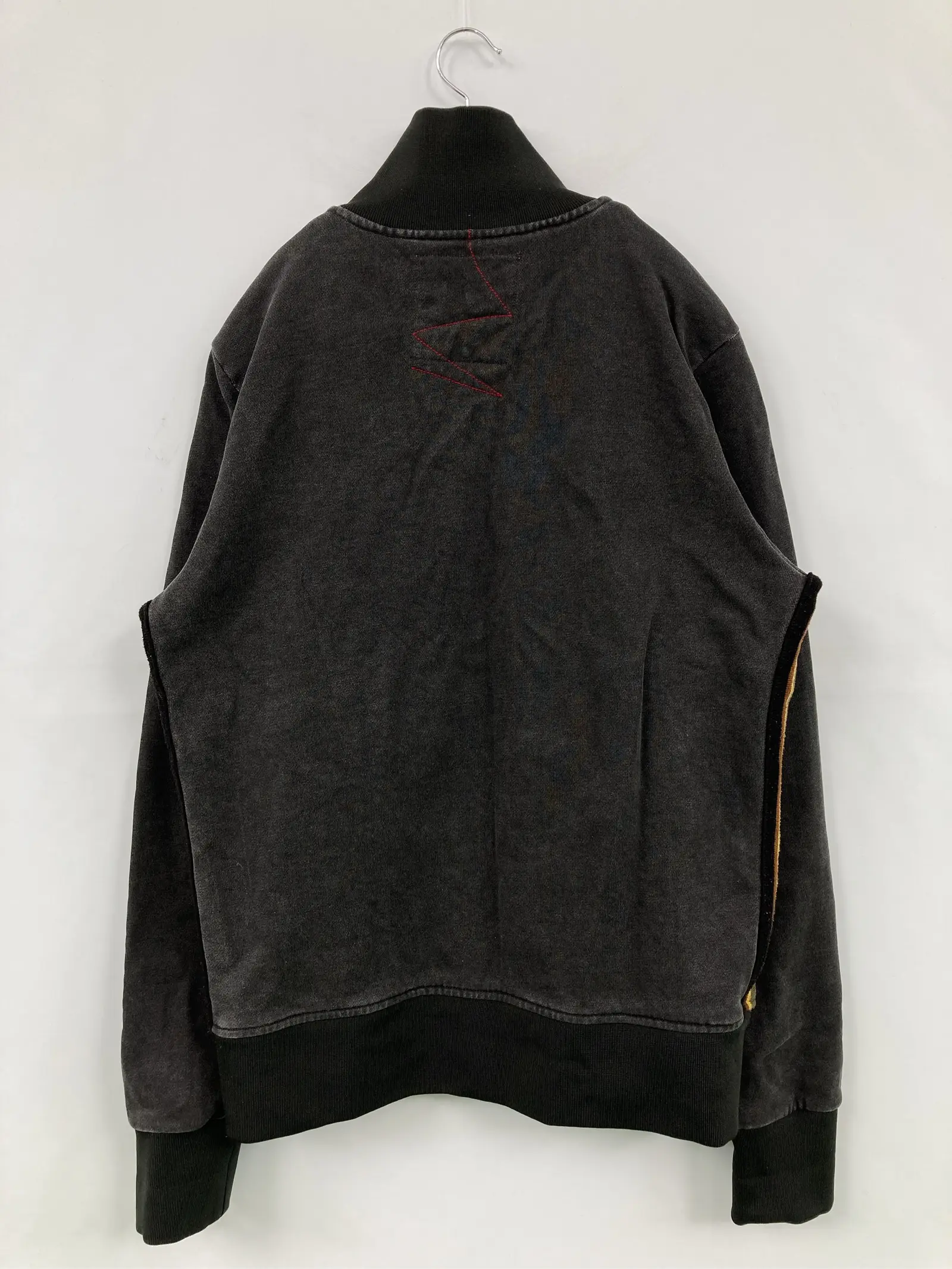 https://r2-worker.digdig.jp/product/8b50bf92-ed2f-46d2-950e-ff12d2dad1e7/535c7597-9d3c-4c8c-81ed-7f0a4352cf4f