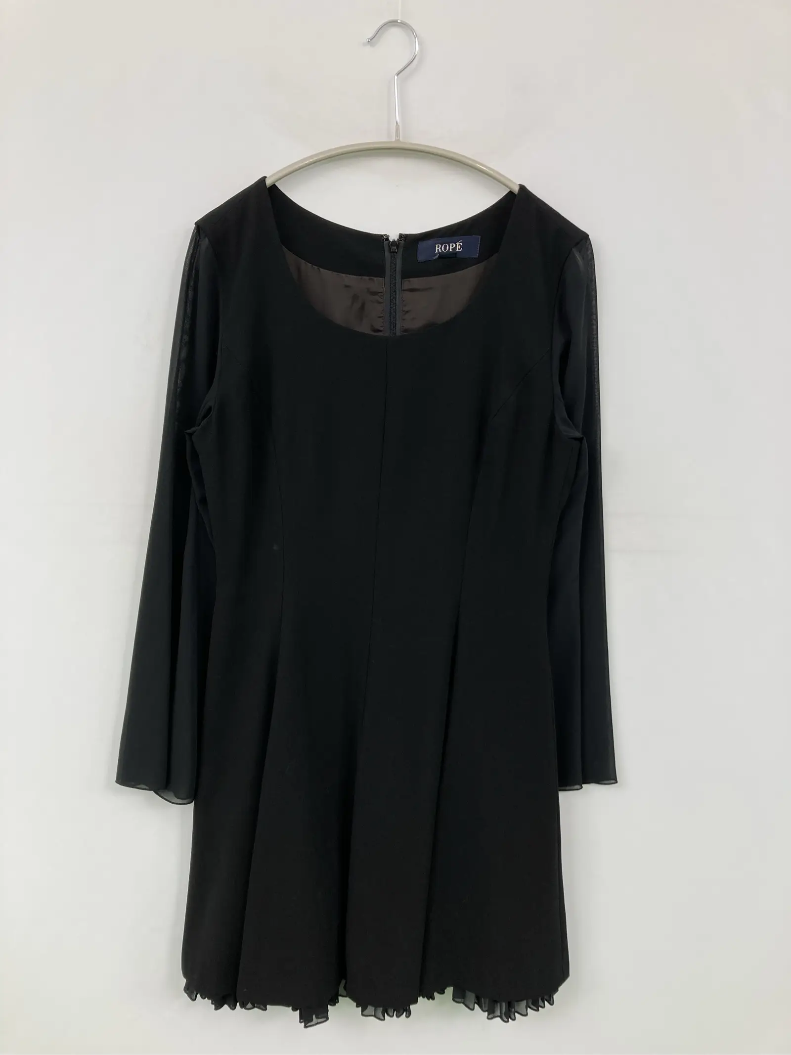 https://r2-worker.digdig.jp/product/8b8adc7d-e3be-43fe-aa29-c8bc02b0a481/86439215-1b95-4703-81b1-5b114c170cb1