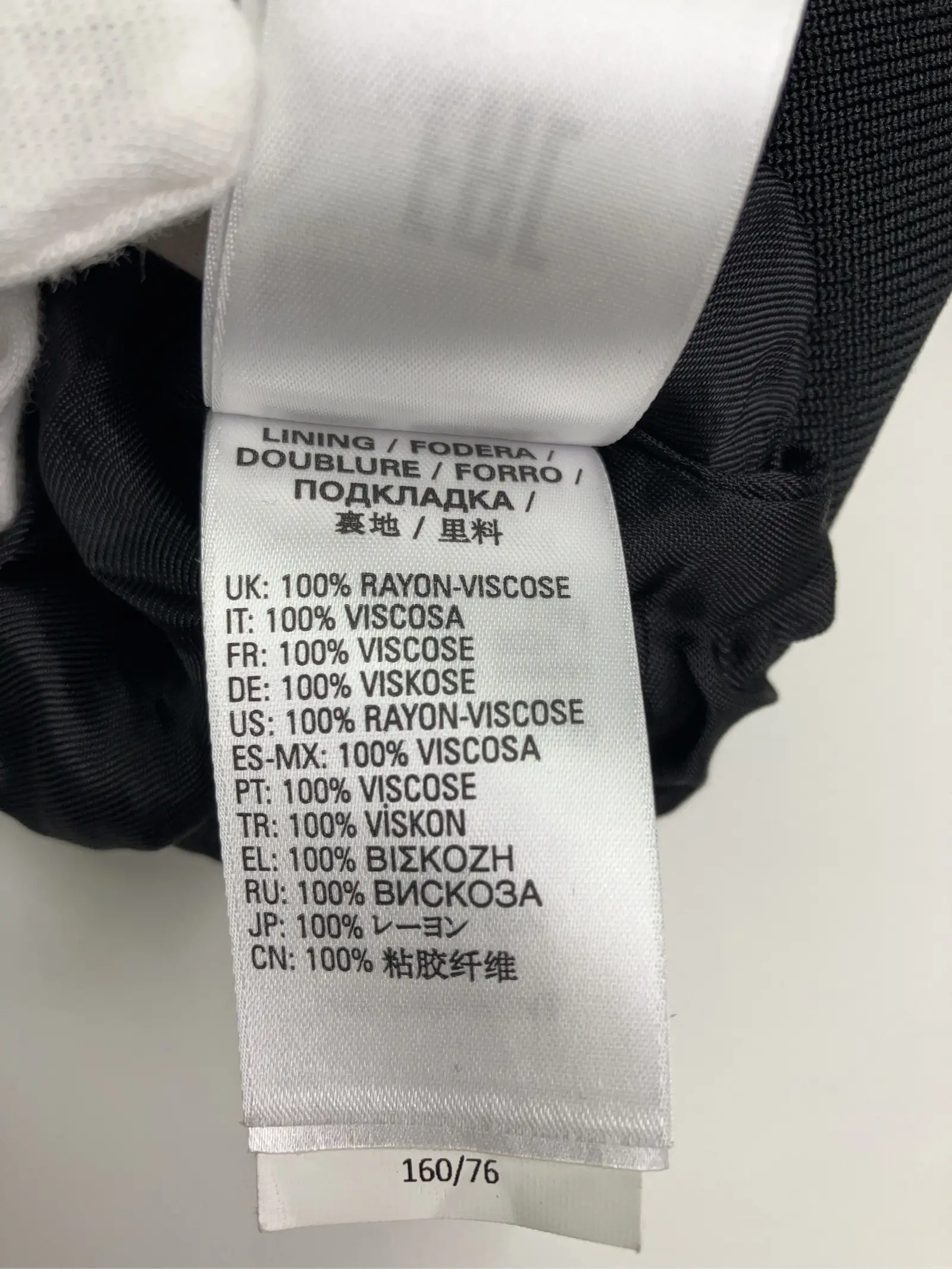 https://r2-worker.digdig.jp/product/8b8c083e-b892-4089-93f5-c02fa3215e01/acc119f4-8447-4103-b2e4-4d21e1622cde