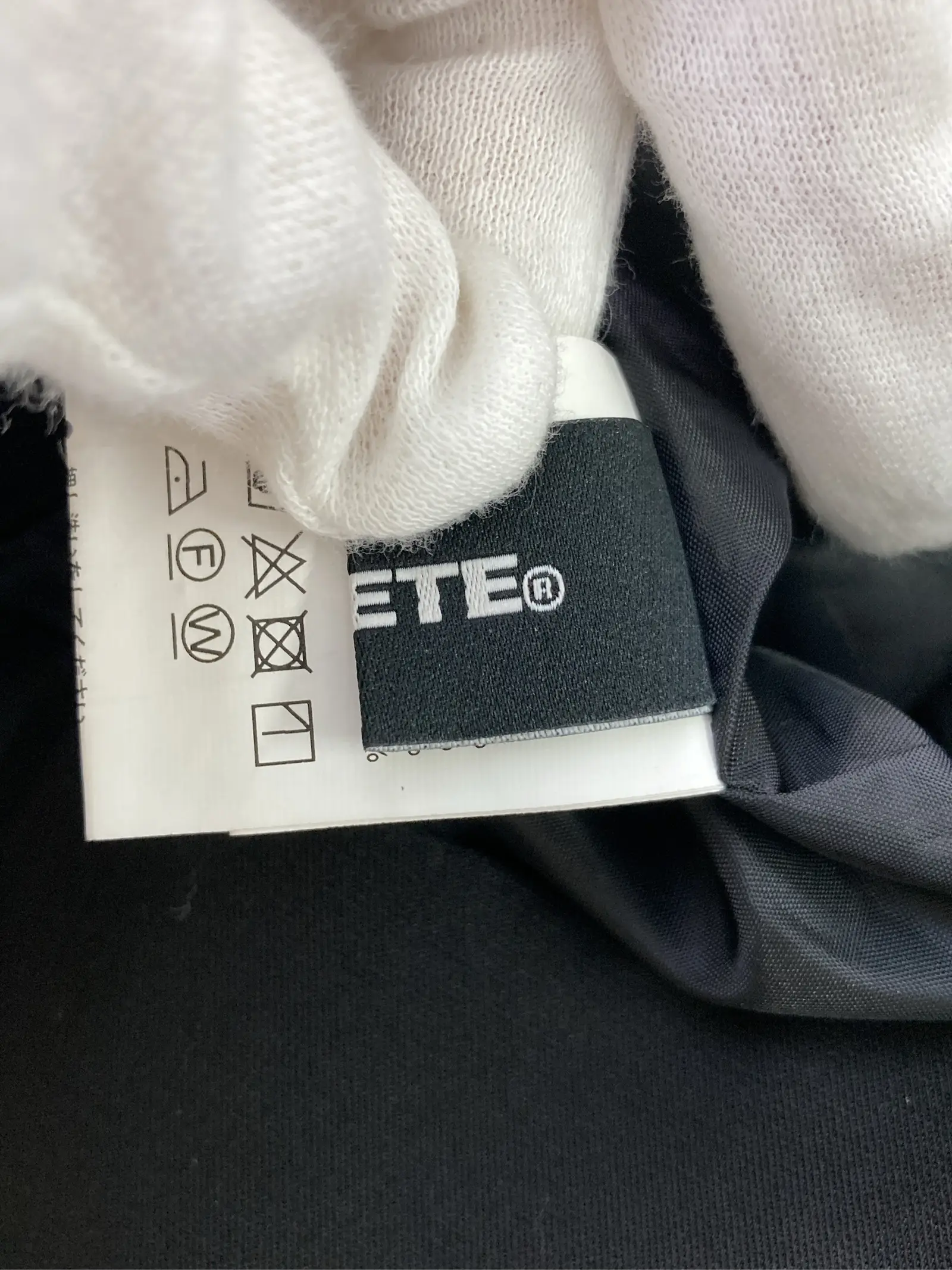 https://r2-worker.digdig.jp/product/8b971e00-e8fc-4bfc-8c6d-d1c215597c1b/7f012a7c-3a3a-4707-b9fd-0c9875845984
