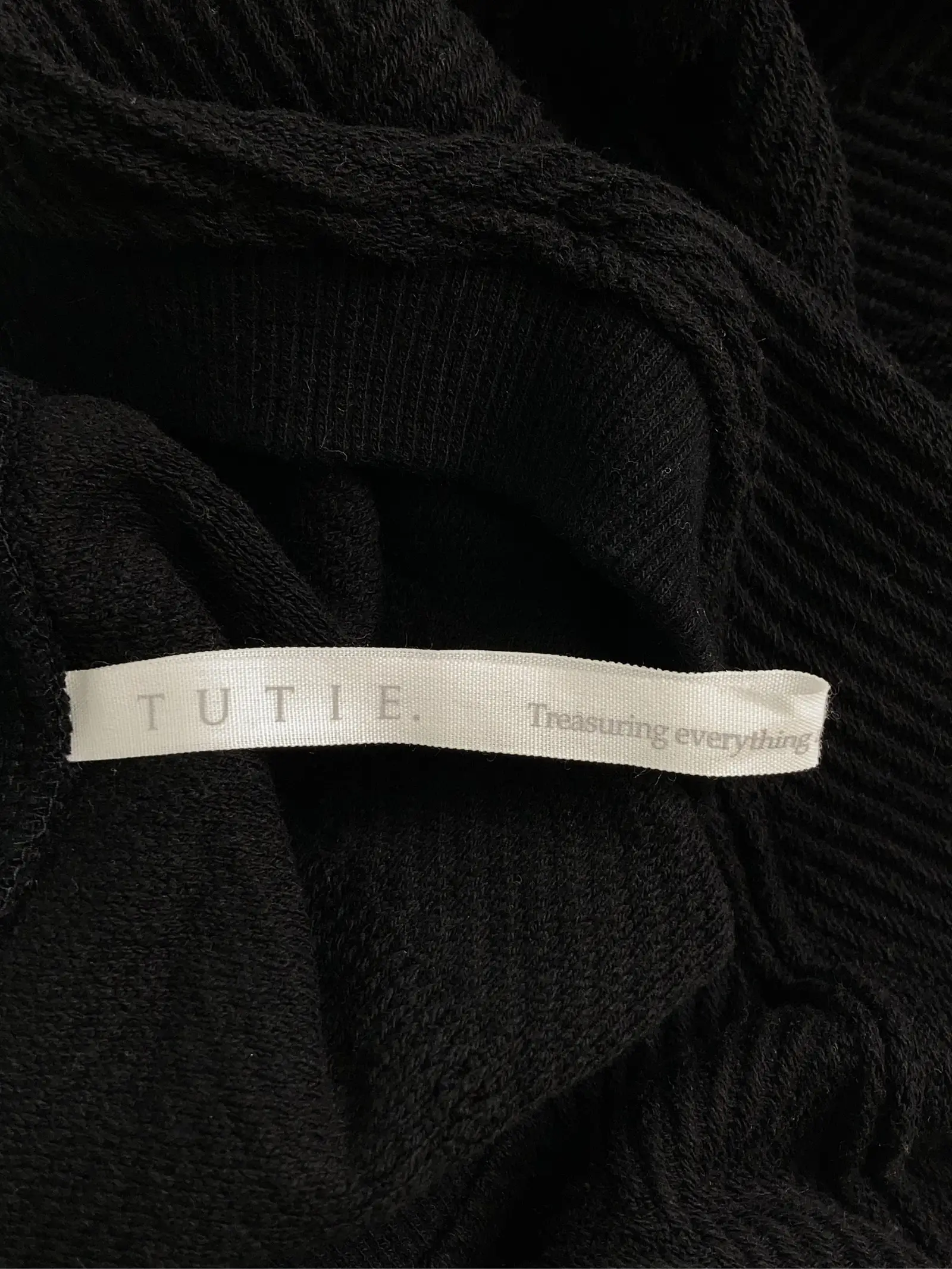 https://r2-worker.digdig.jp/product/8bc03e51-dda4-40f0-9bb7-8d2e8119f7cf/1c62f648-b07a-46e8-a2da-630acbcd44f3