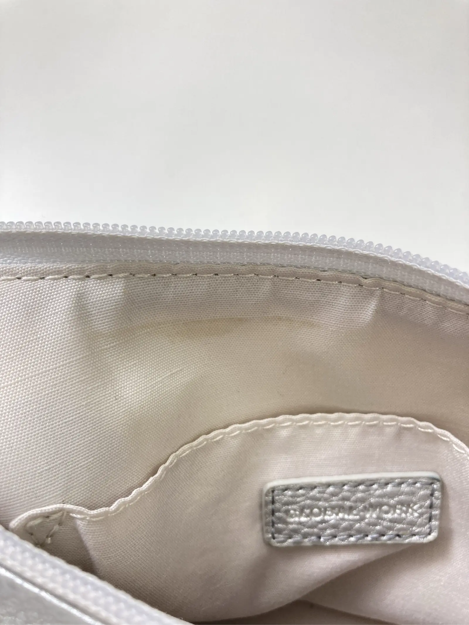 https://r2-worker.digdig.jp/product/8bc31552-de72-453e-bf23-fb5e3f5e2091/e041d392-66e1-4896-b3aa-f1721b138b87
