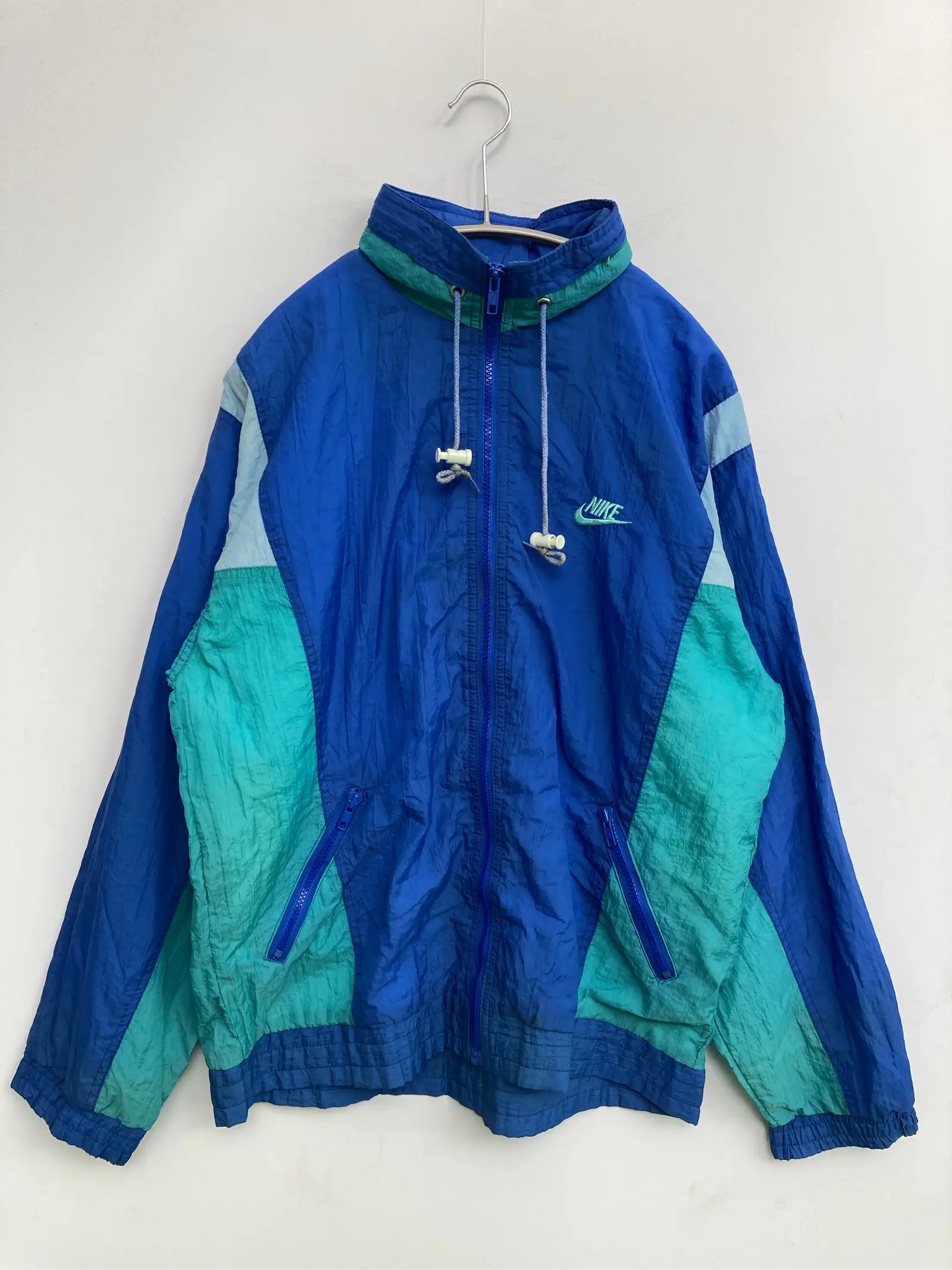 https://r2-worker.digdig.jp/product/8be70a1f-8d4c-46d0-8d31-4f8d7cad7318/1e25b096-a153-48e8-bb6f-8fda2ef5d7b3