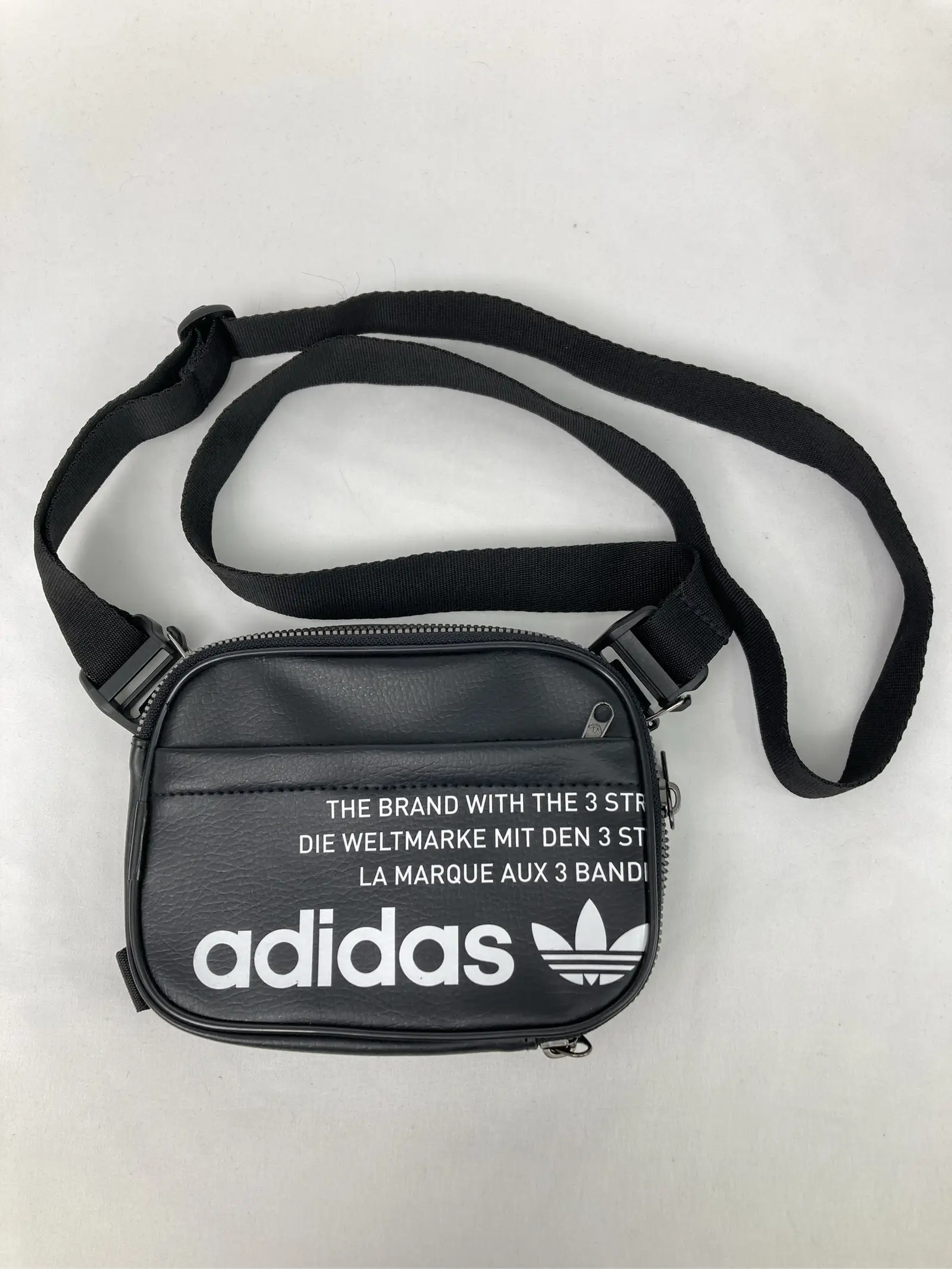 https://r2-worker.digdig.jp/product/8cad5169-82ff-4d84-9160-978777f4b9d2/fee2cd58-d3ab-47fa-9dbe-f146066b2aef