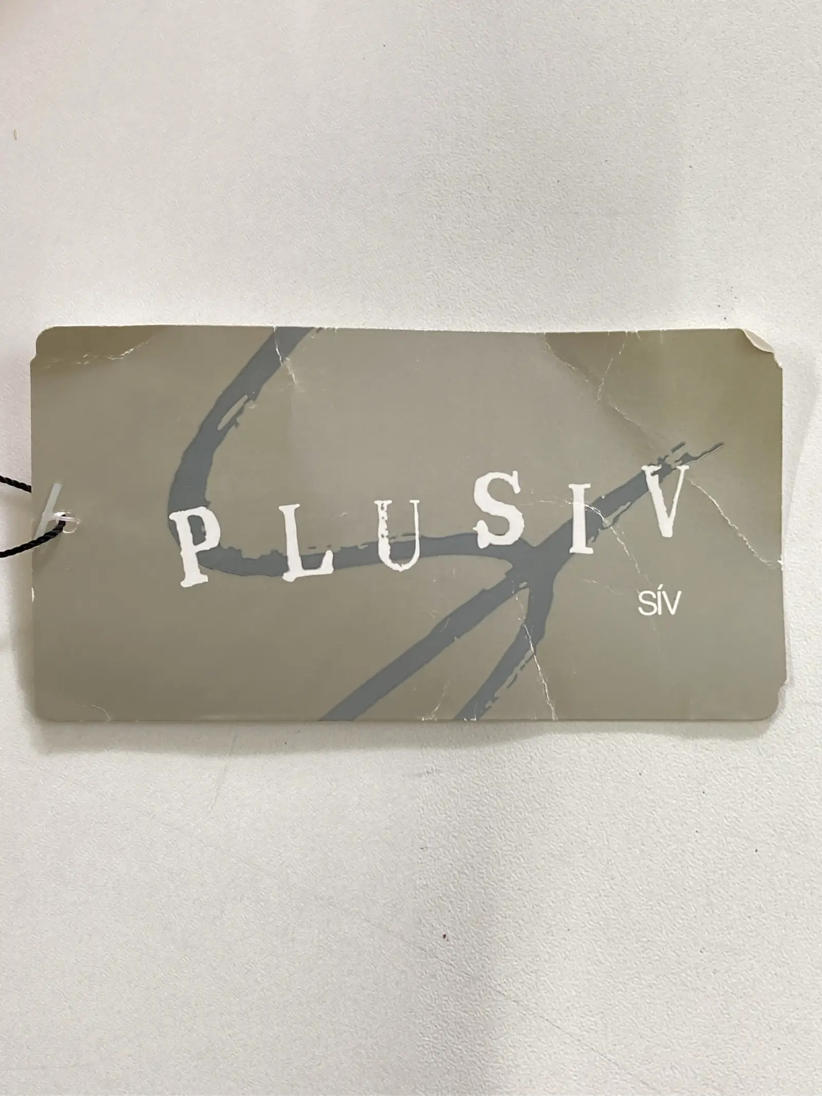 https://r2-worker.digdig.jp/product/8cd5740f-b4a9-43e3-8837-f91426666378/1706fd7a-aa57-44e9-9dde-0eab595bdf24