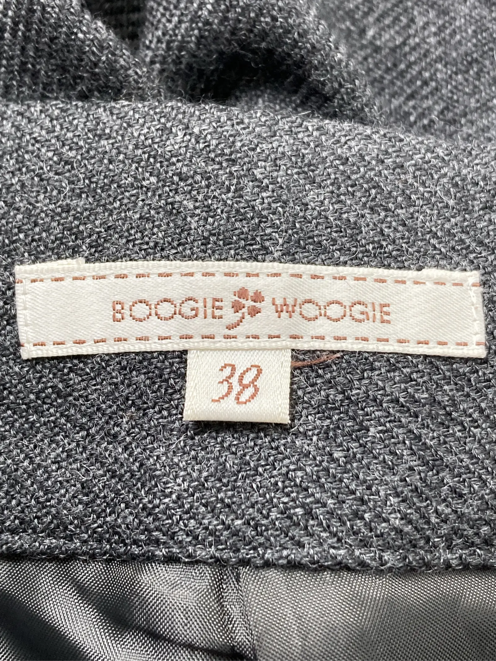 https://r2-worker.digdig.jp/product/8d0fea54-5f5b-4ab7-8a80-c0980bee344c/eff85cd4-ef7e-493e-b1de-100536355da1