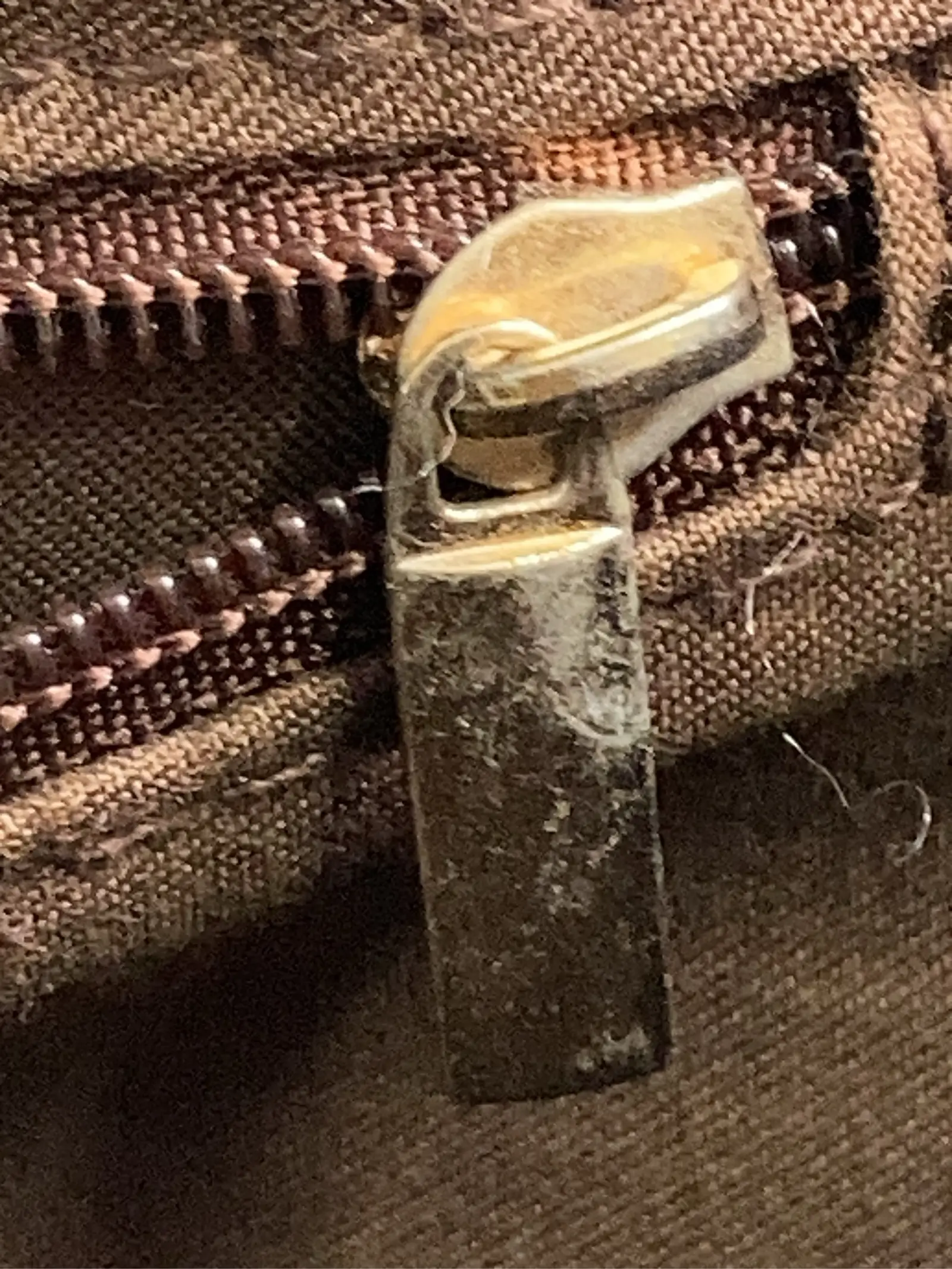 https://r2-worker.digdig.jp/product/8d1b4f5f-1bc2-4d83-852c-a05a14dbd14f/b3ee143e-0935-43c8-8aad-995f6fa53d60
