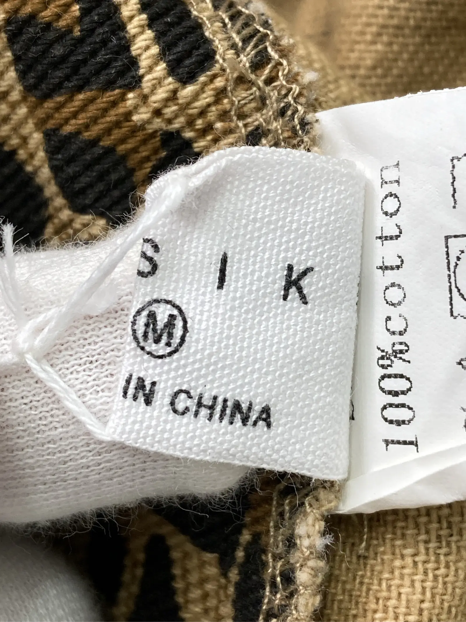 https://r2-worker.digdig.jp/product/8d285923-f563-40cb-a18e-0e84e73bad4c/877298af-d983-4a7a-a78f-3c96f0fc9dc7