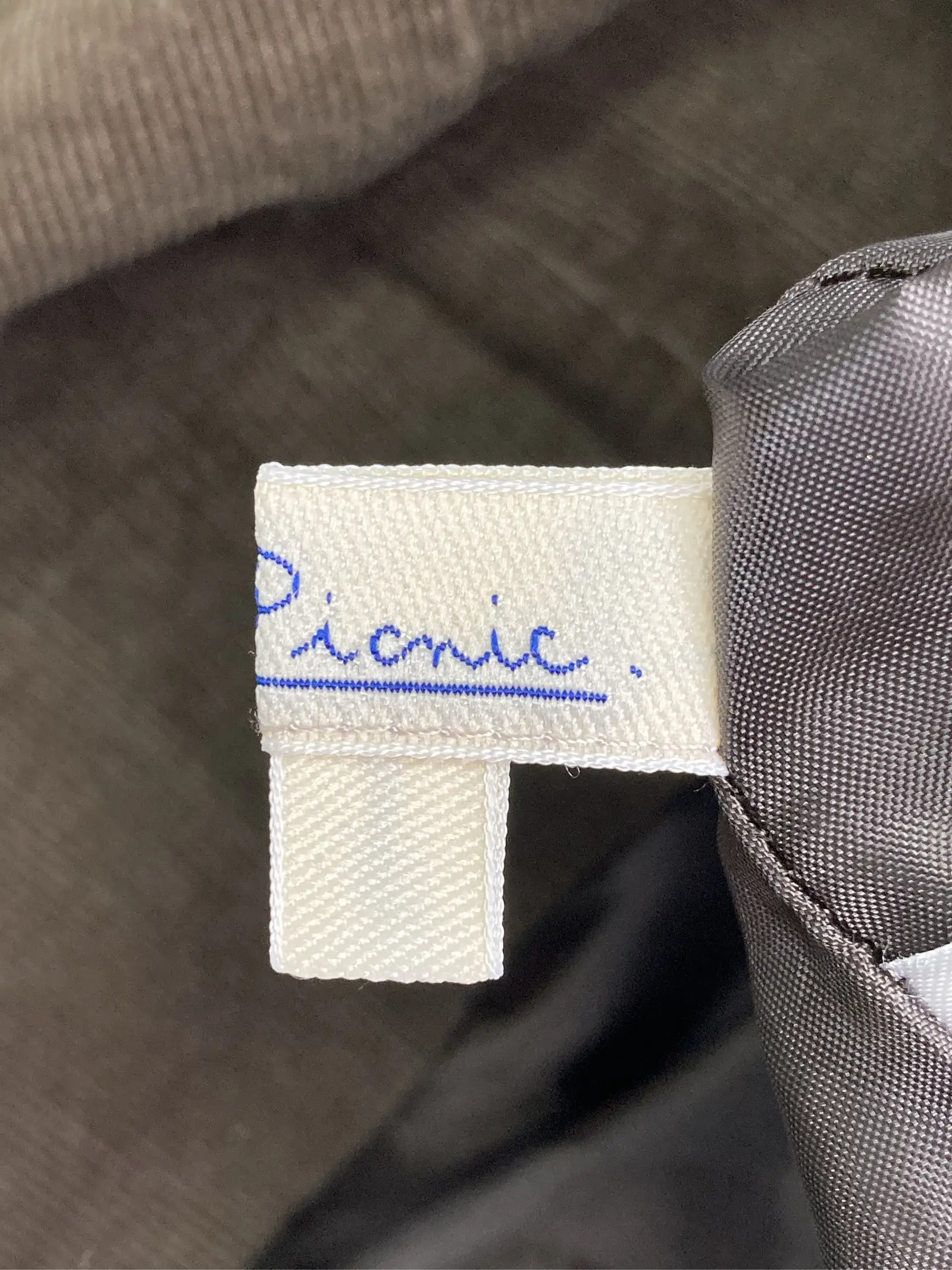 https://r2-worker.digdig.jp/product/8d55f3e6-d9bf-4f08-a9f9-fc42193866e1/daecc30d-e3c2-44a3-9d0a-4dbaad1c3590