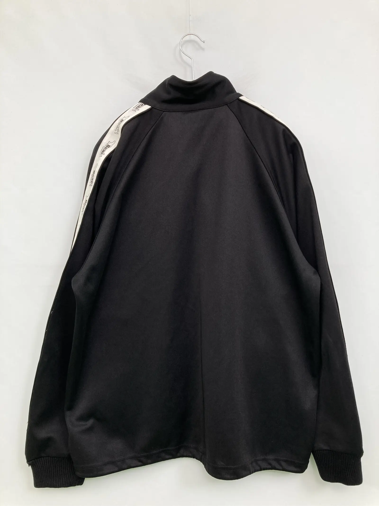 https://r2-worker.digdig.jp/product/8d7eabda-2f5b-47d5-8a1e-bb8abd59c458/852c3937-c040-4f00-b222-f46f9dd67b71