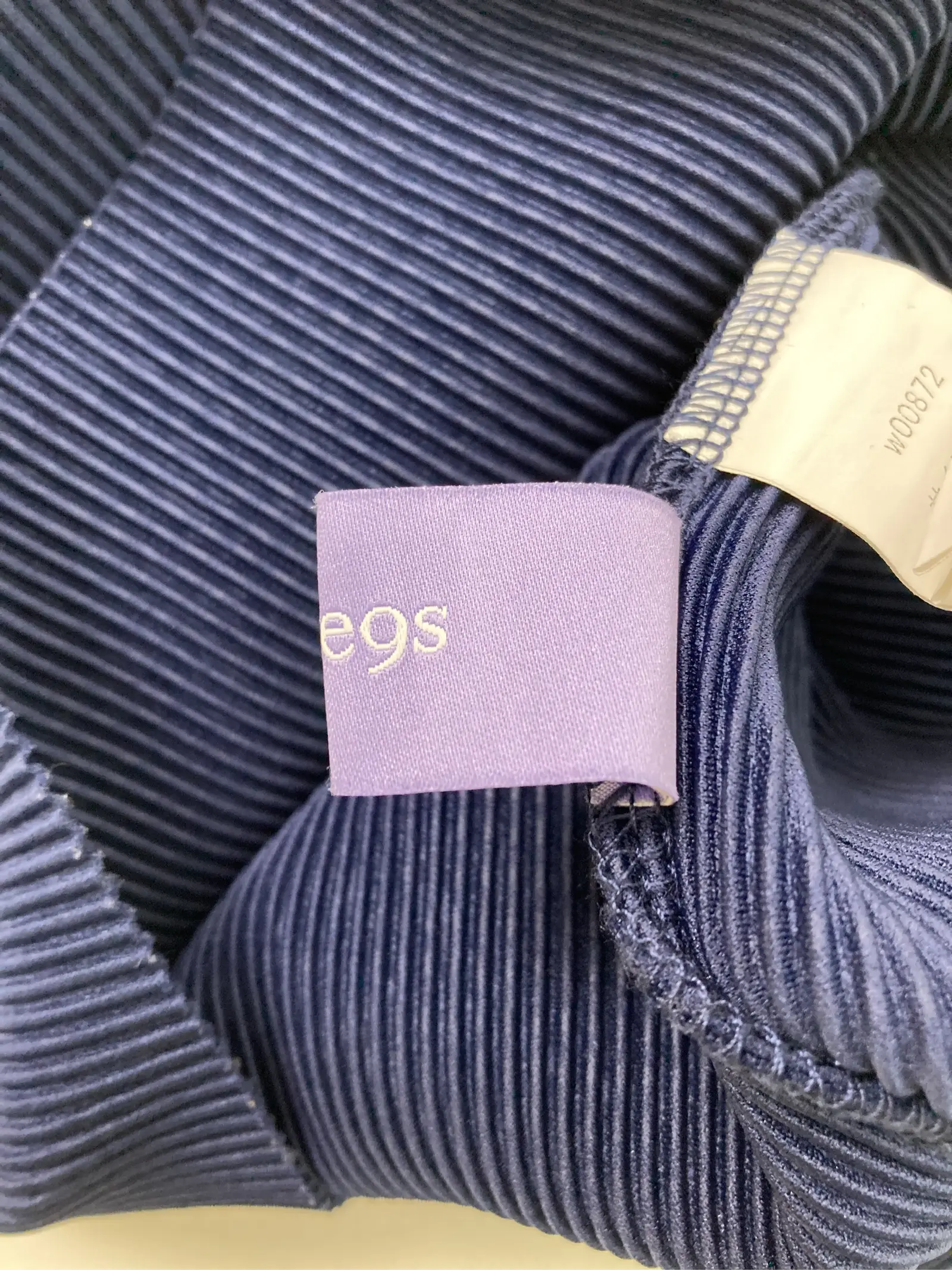https://r2-worker.digdig.jp/product/8db56ccd-2122-473e-81f6-02012401d511/1280a372-81a5-4aeb-b3c7-d732db9220a2
