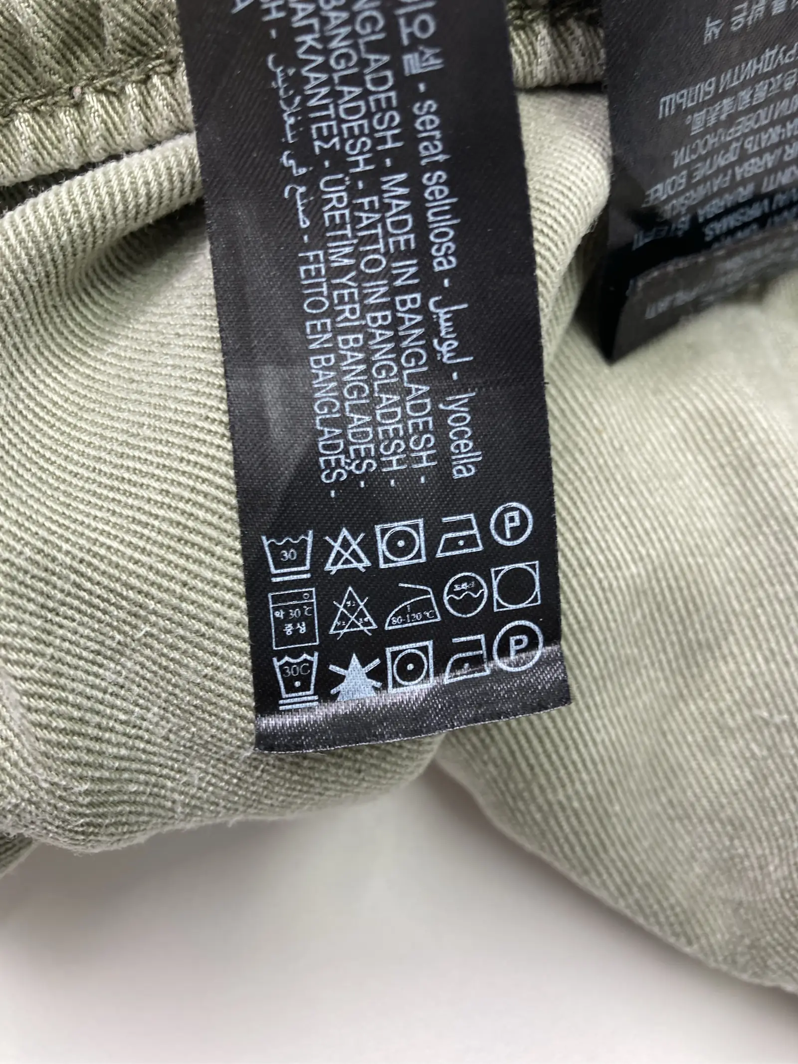https://r2-worker.digdig.jp/product/8dc62732-dc6d-4ecc-b84b-42e836f50cba/42e2e948-d793-44d5-9d8a-103aba8c2834