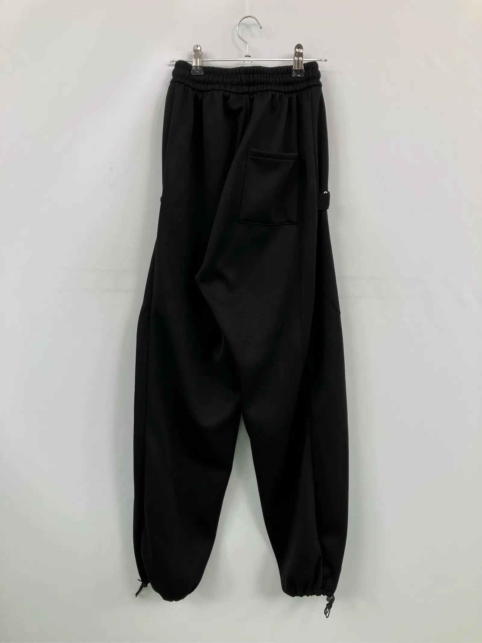 https://r2-worker.digdig.jp/product/8e1210ab-56d3-4edf-b9a2-6822c5b20566/3cd7d3b6-6b8e-4620-9d70-303a16d709e6