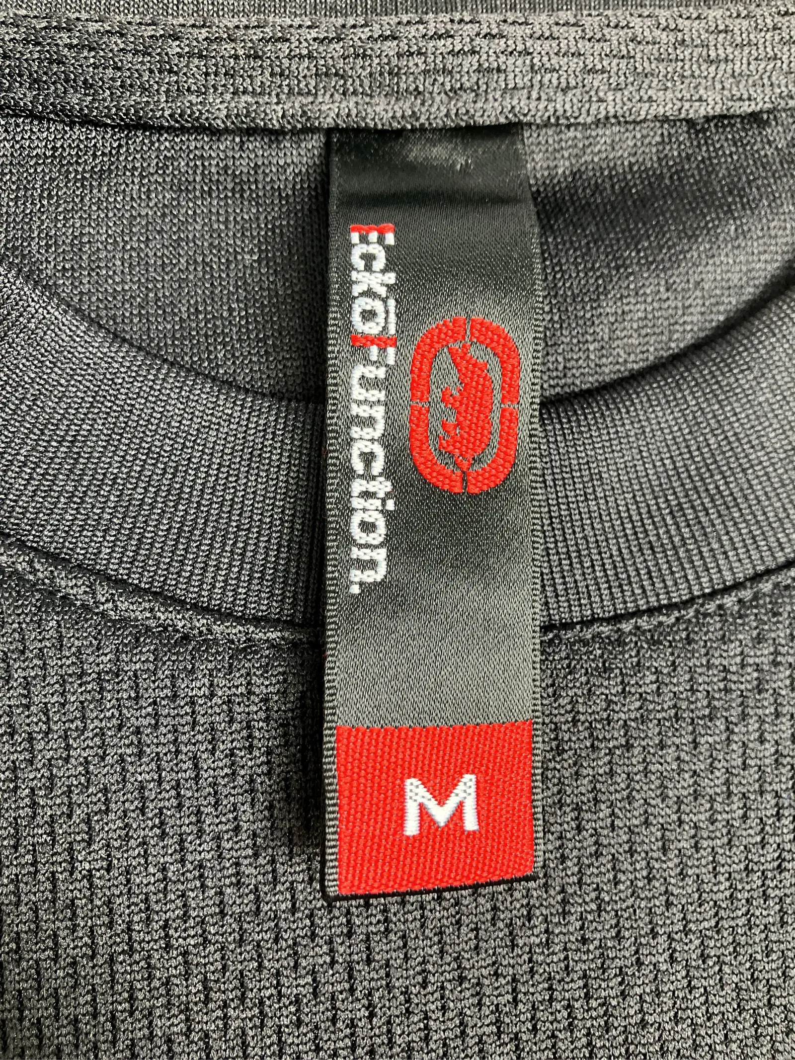 https://r2-worker.digdig.jp/product/8e27d4f0-760d-4aa9-99c3-2cc4393f8acd/ba5ff532-022c-4534-bc4a-8c5f5f72cc6e