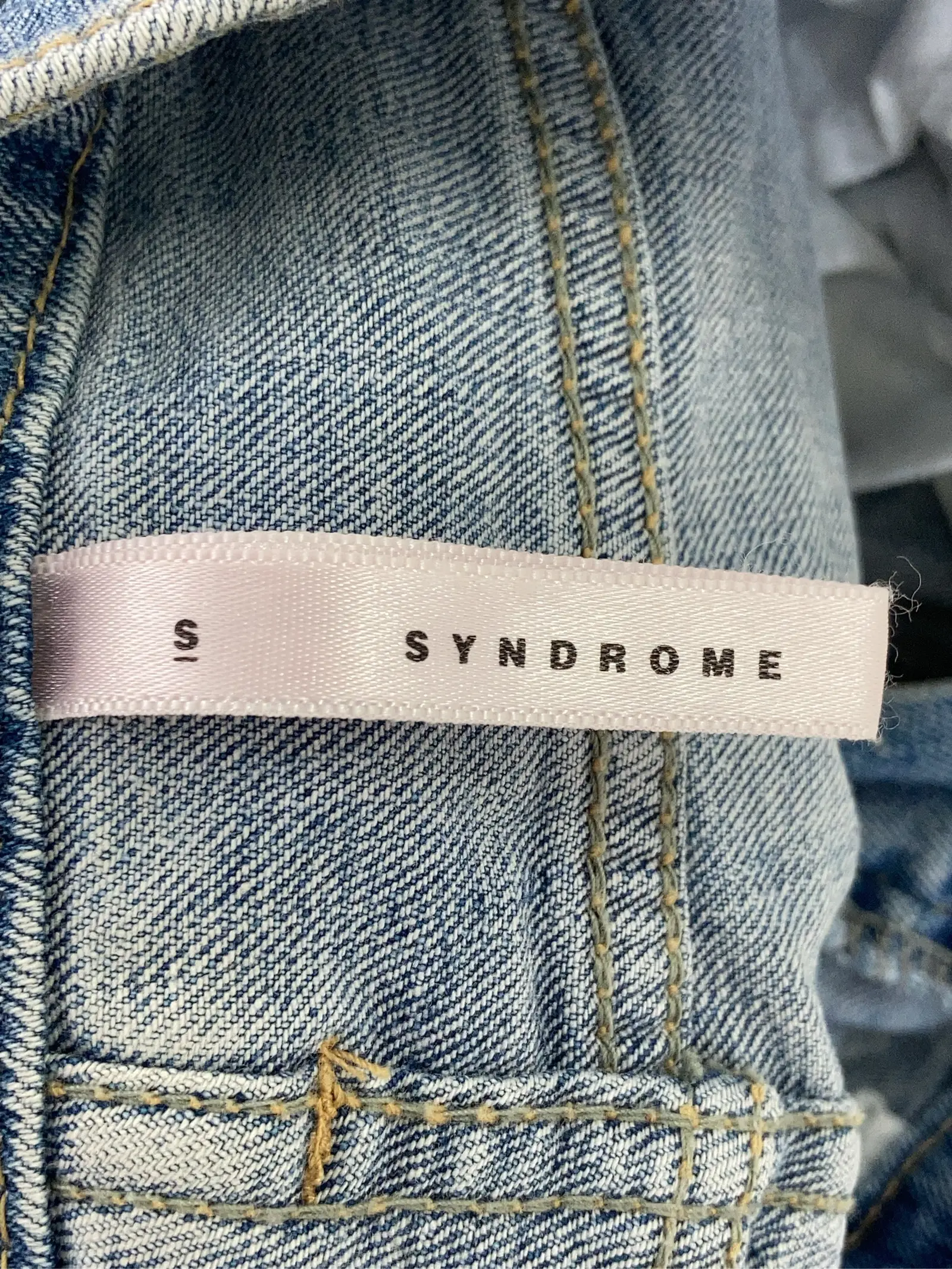 https://r2-worker.digdig.jp/product/8e84a590-fbf5-46d3-bfb0-d0d1dcd9a8a6/60fe6f80-b0ae-4325-bfc4-976c2fd89390