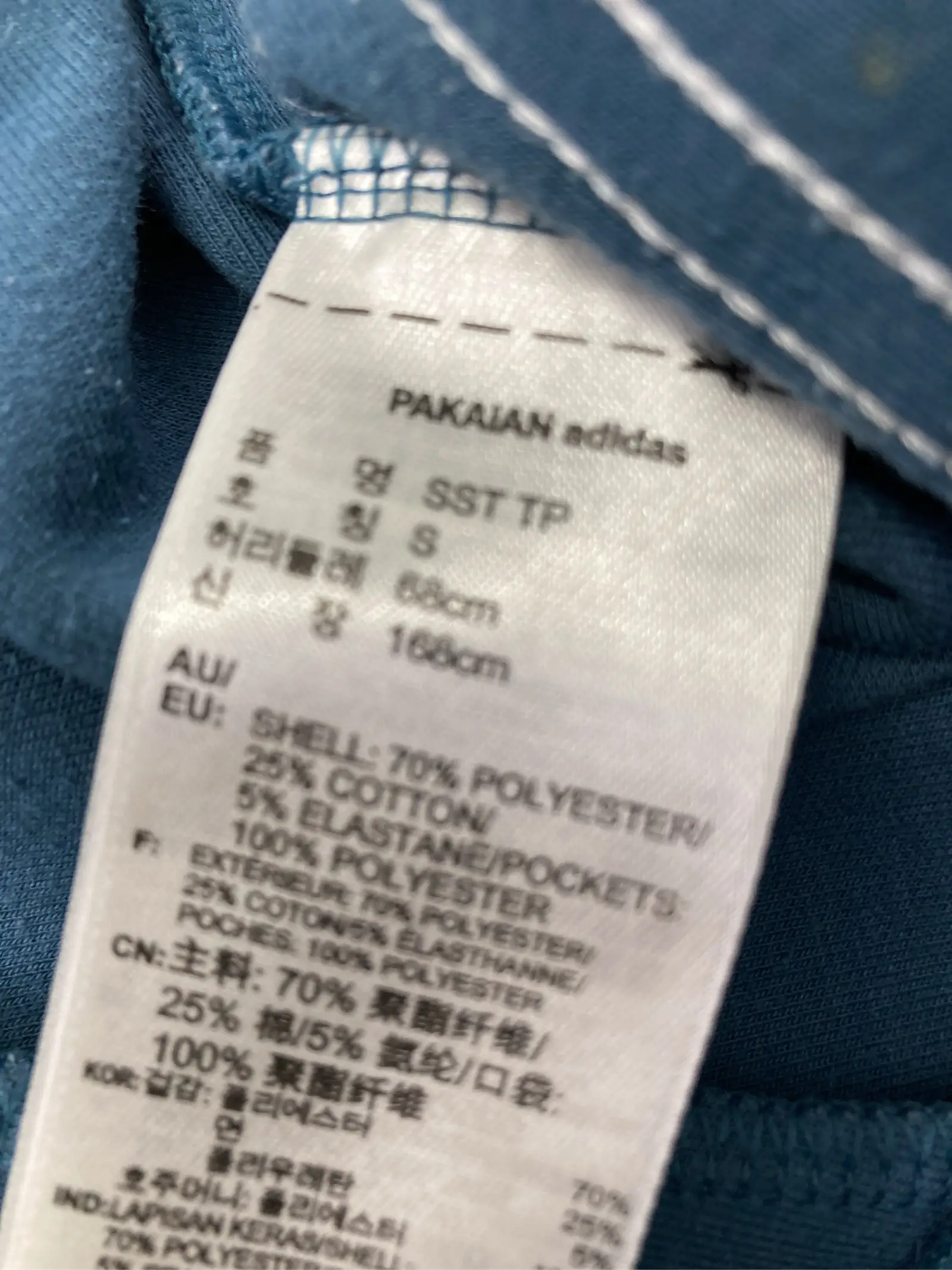 https://r2-worker.digdig.jp/product/8ea45e9f-3624-4802-9e58-22b885163688/aed12a5a-d611-422d-858a-4ec673c4a45c