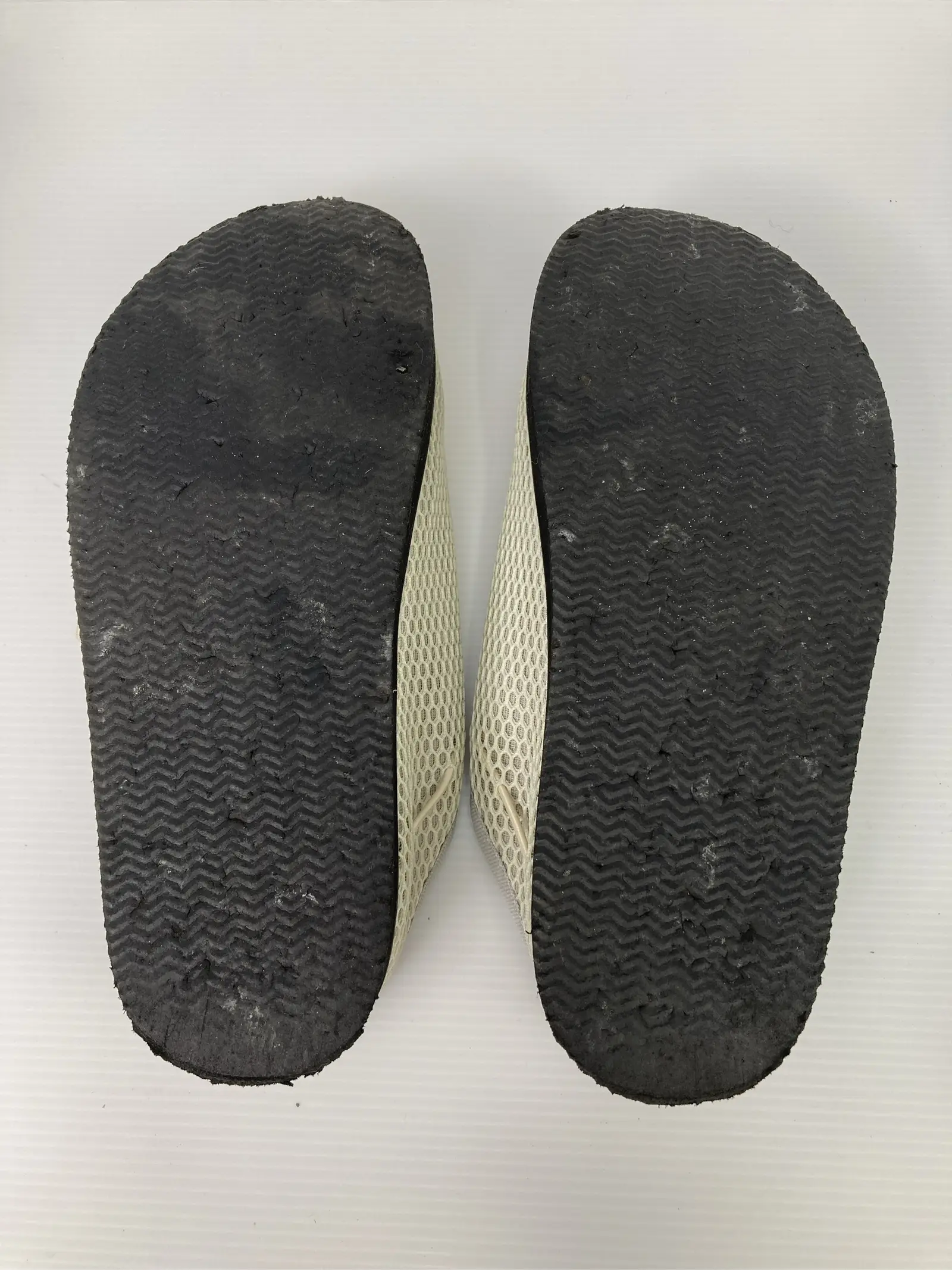 https://r2-worker.digdig.jp/product/8ed33159-3008-4b00-b3f5-c04bd8d80529/0f9db21a-be10-466e-a8c3-6302426b933b