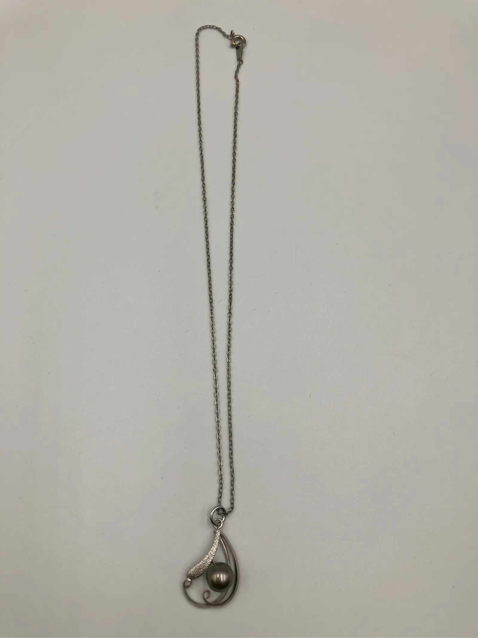 https://r2-worker.digdig.jp/product/8f20bdc3-f8d6-49b8-9a66-25339688cd68/8488b6d8-ca56-4cfd-baa4-2c55df3ee574