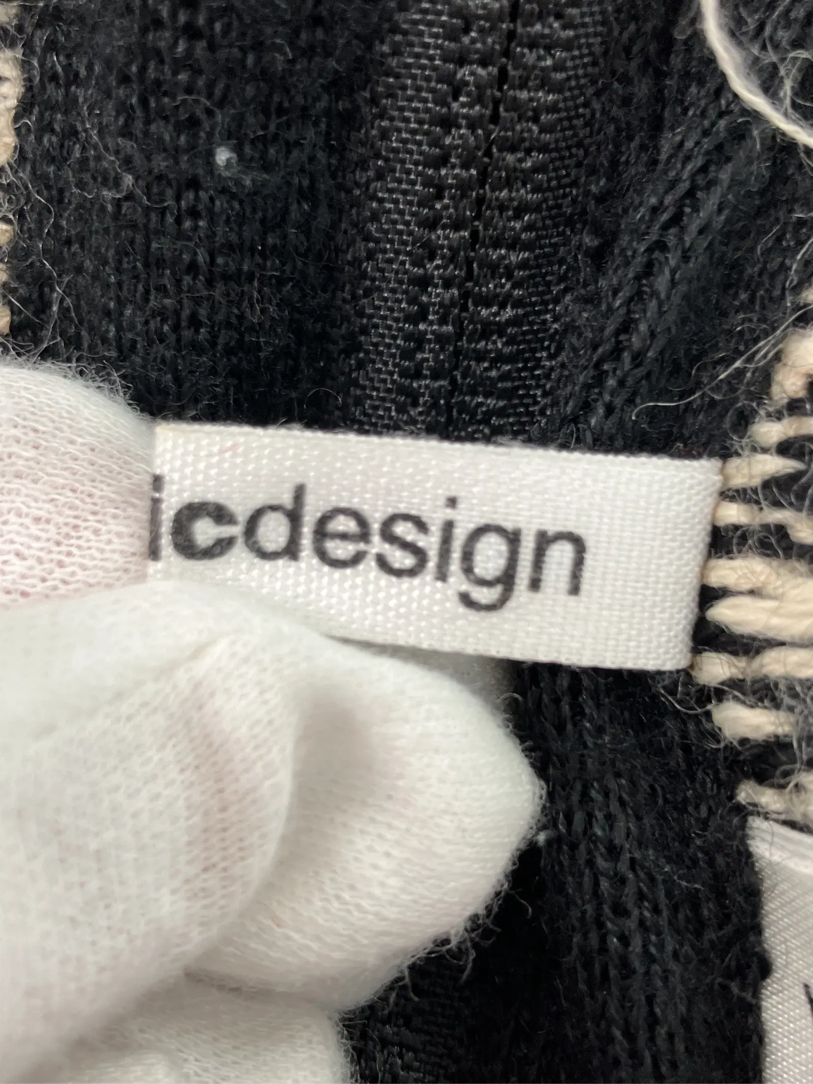 https://r2-worker.digdig.jp/product/8f7c1028-3b7f-47ca-b22f-d6170a26a57b/883f2d8d-2fe3-413d-b41c-4e887419b7ce