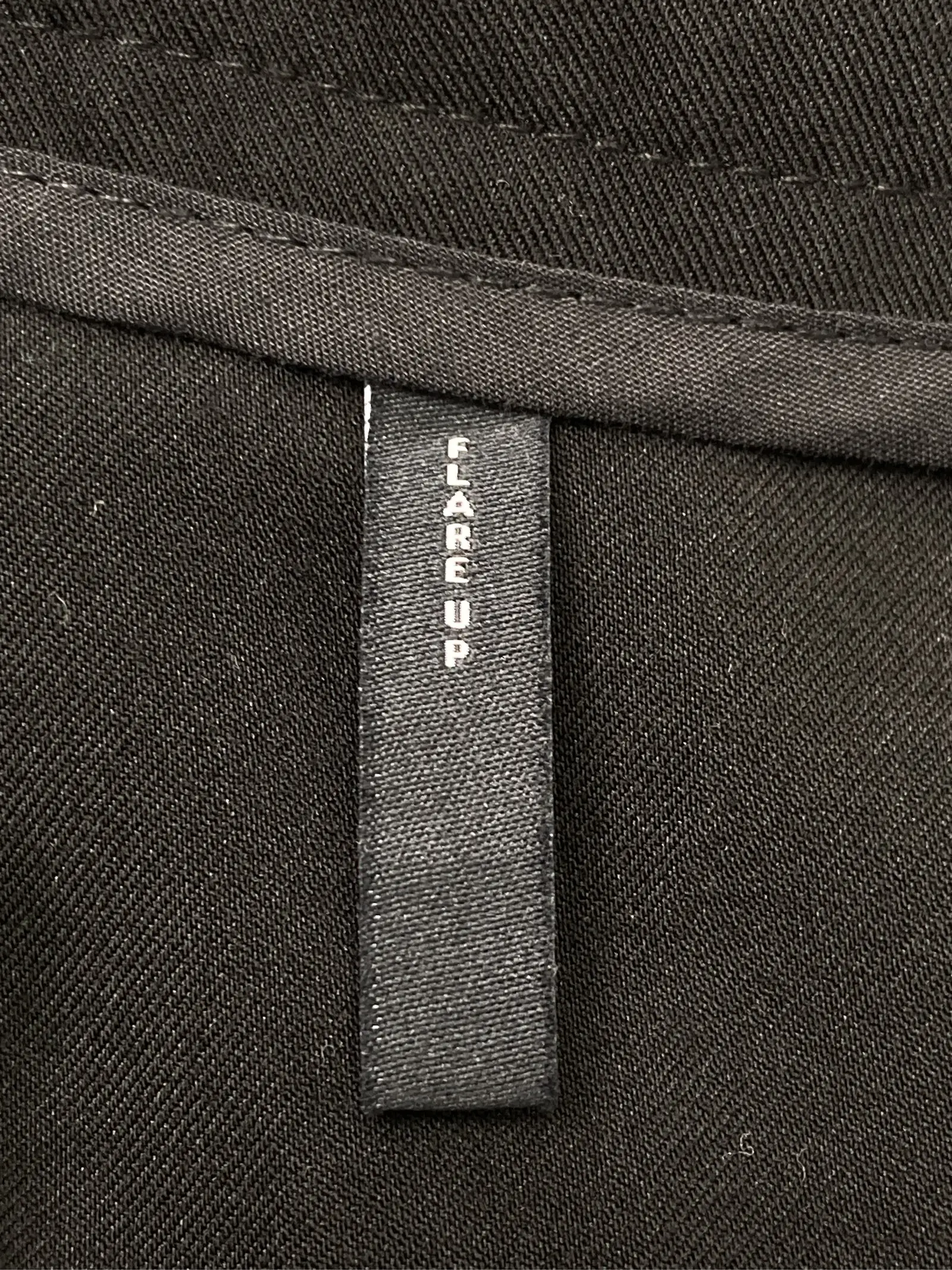 https://r2-worker.digdig.jp/product/8f8dd90f-47be-4e4d-93fd-caa1ad0ee532/6cf681b0-d6e0-416e-bf98-c2f5372f90cc
