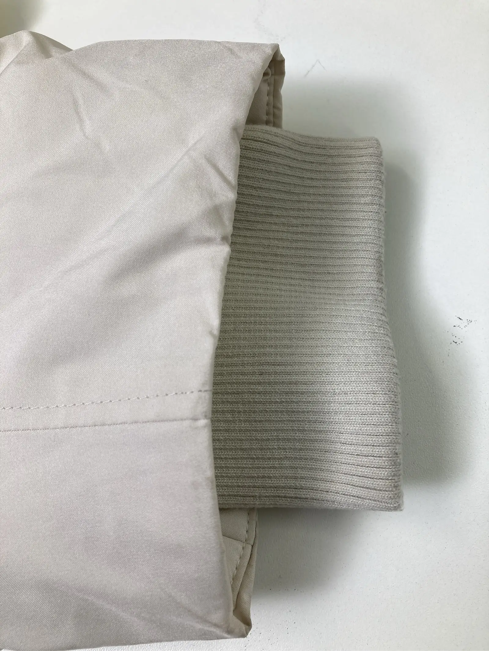 https://r2-worker.digdig.jp/product/8f90f275-7d99-41ff-a6e5-c363eb027457/3600cfa0-fcbd-4940-8c5e-73a2ef517384