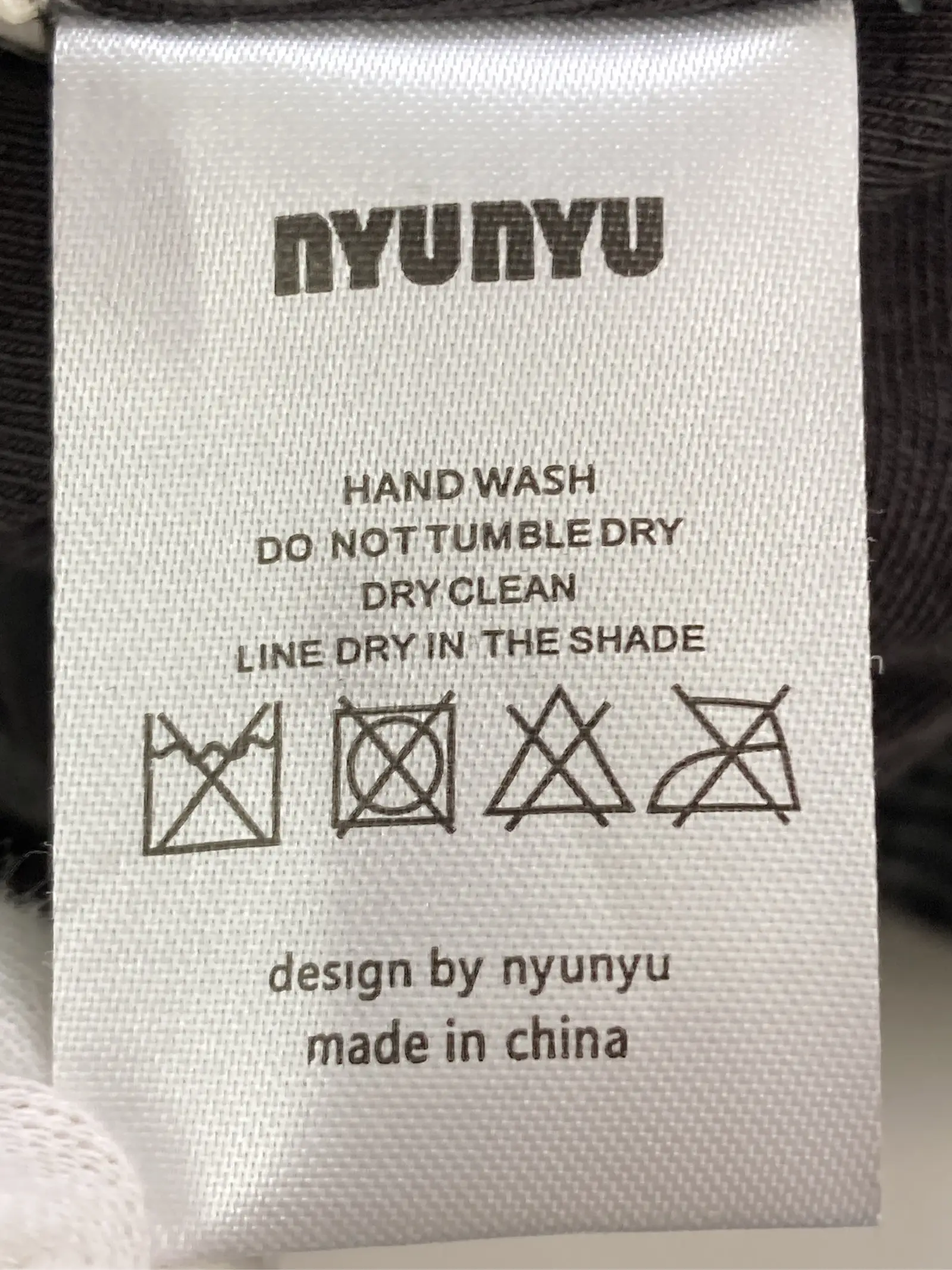 https://r2-worker.digdig.jp/product/8f934263-bba2-4983-852e-8dc31801300d/d44c2a67-7363-405e-bdf3-883983b258a9