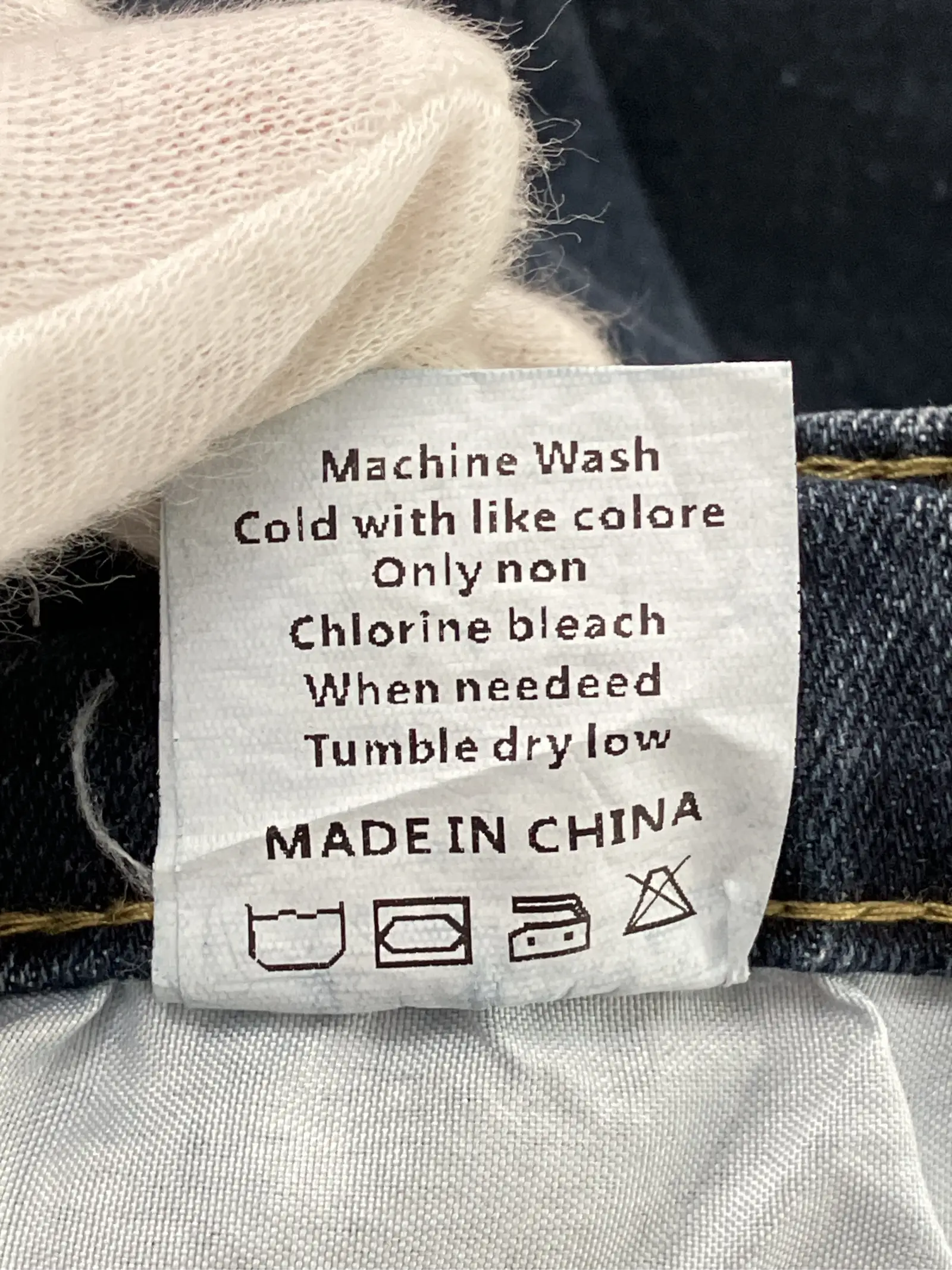 https://r2-worker.digdig.jp/product/8fa3426b-064a-4e9a-b162-4c23cb3ea453/9663100e-aac6-4248-ad0d-bb232dc393fd