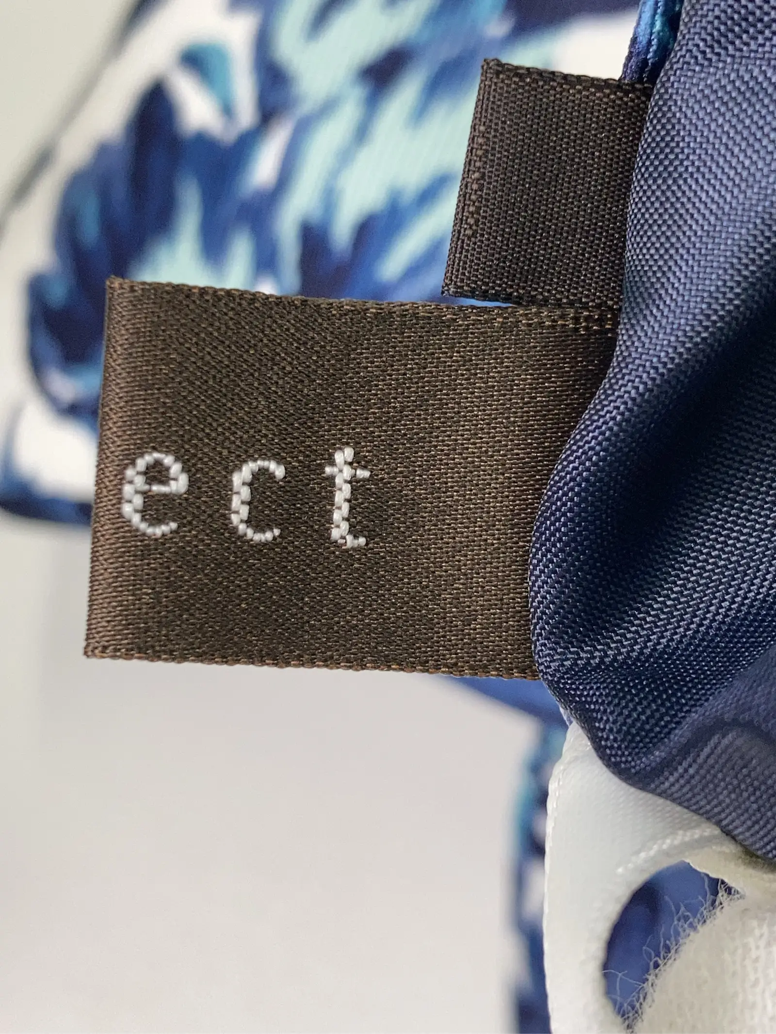 https://r2-worker.digdig.jp/product/8fa368a4-3147-4474-a529-064c53e1b13f/f54cd348-caad-421d-afb8-cac9f842398e