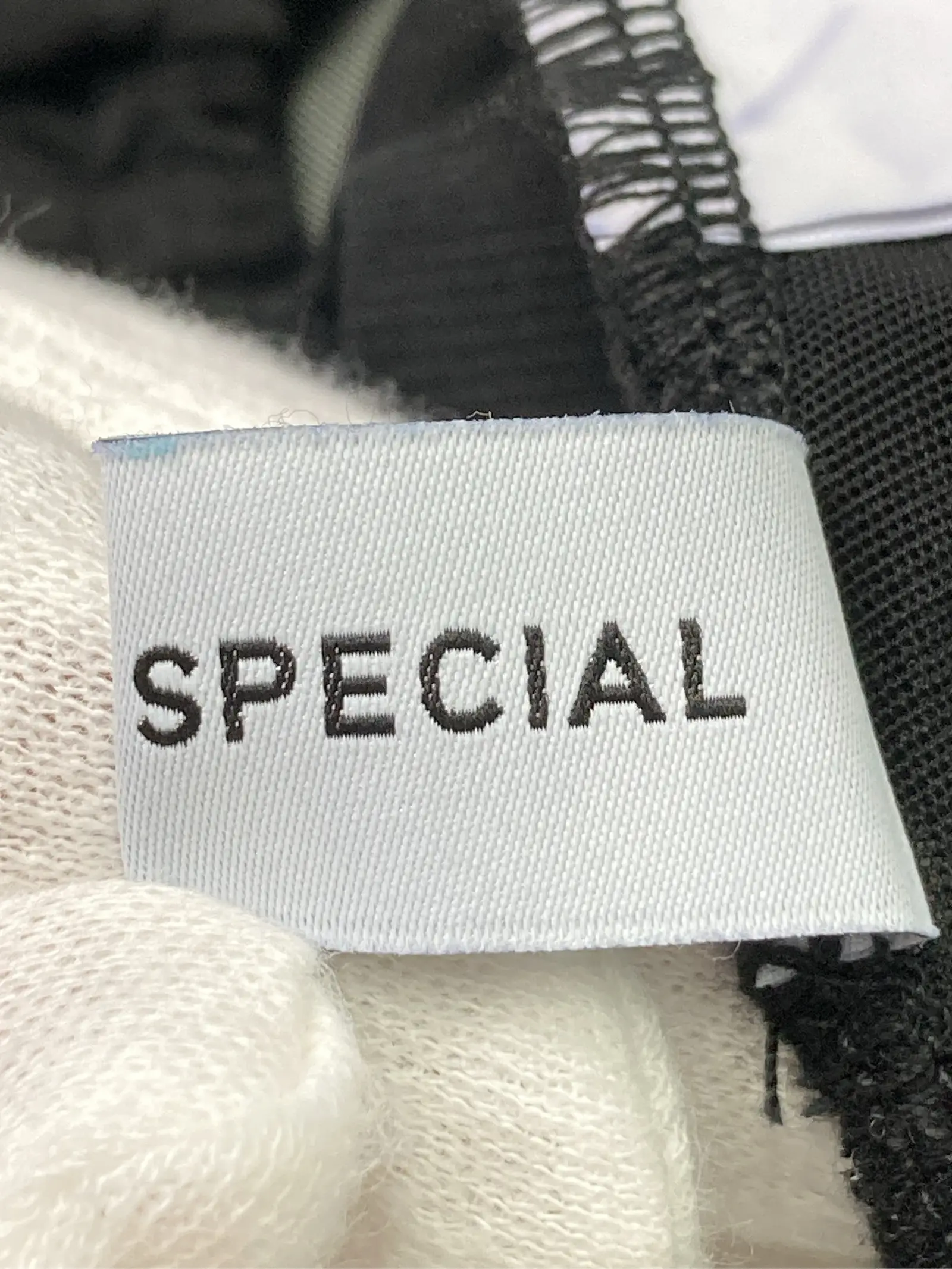https://r2-worker.digdig.jp/product/8fac1c72-a4ec-4deb-ab94-0723770e09b2/3bda5225-76f3-4cbe-aebb-b5868d09a838