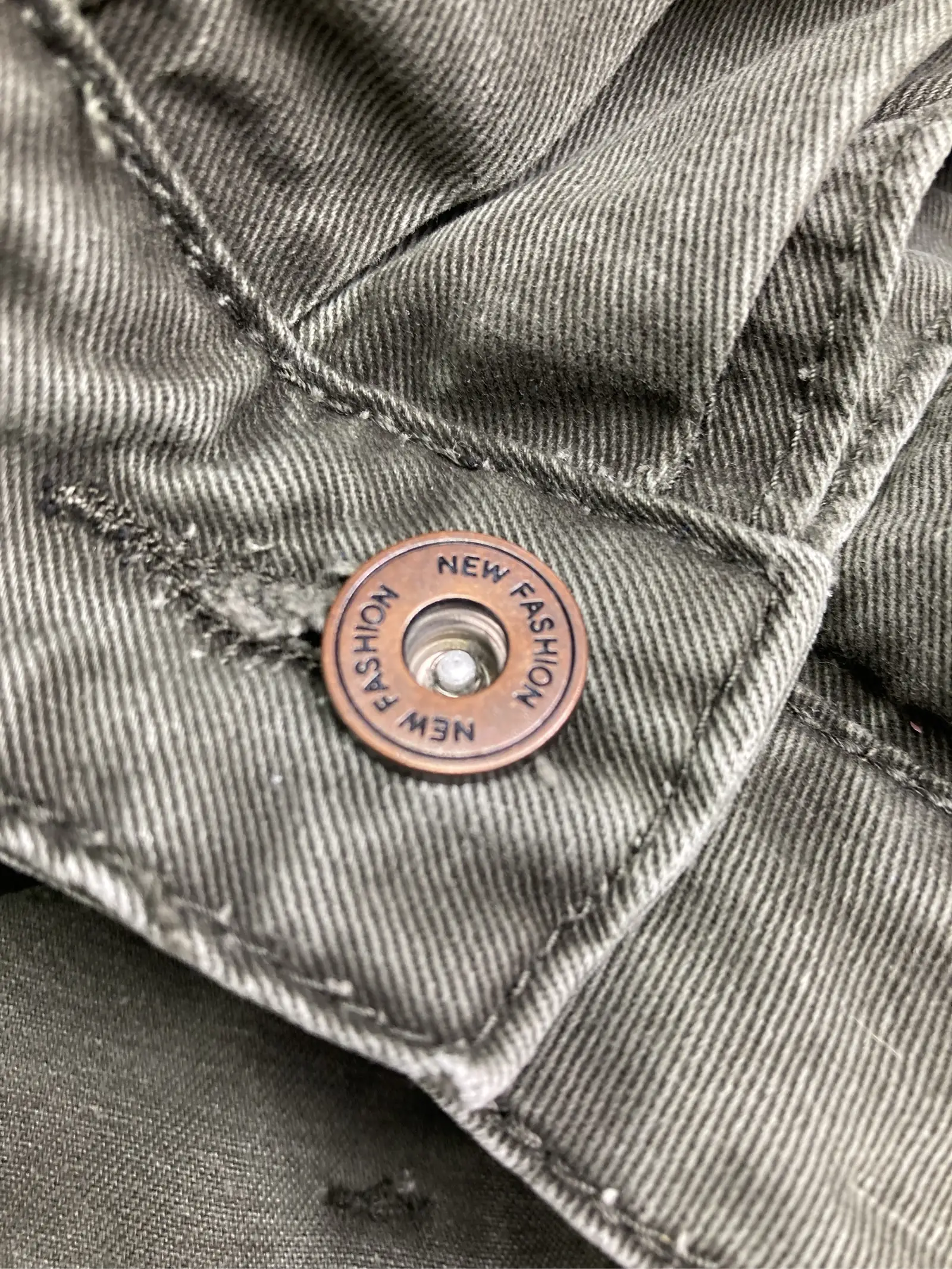 https://r2-worker.digdig.jp/product/9015aa83-6080-4a29-b0a1-4ab7f7dc6252/b2d1c47a-035d-4cf6-859e-6a96f97427c6