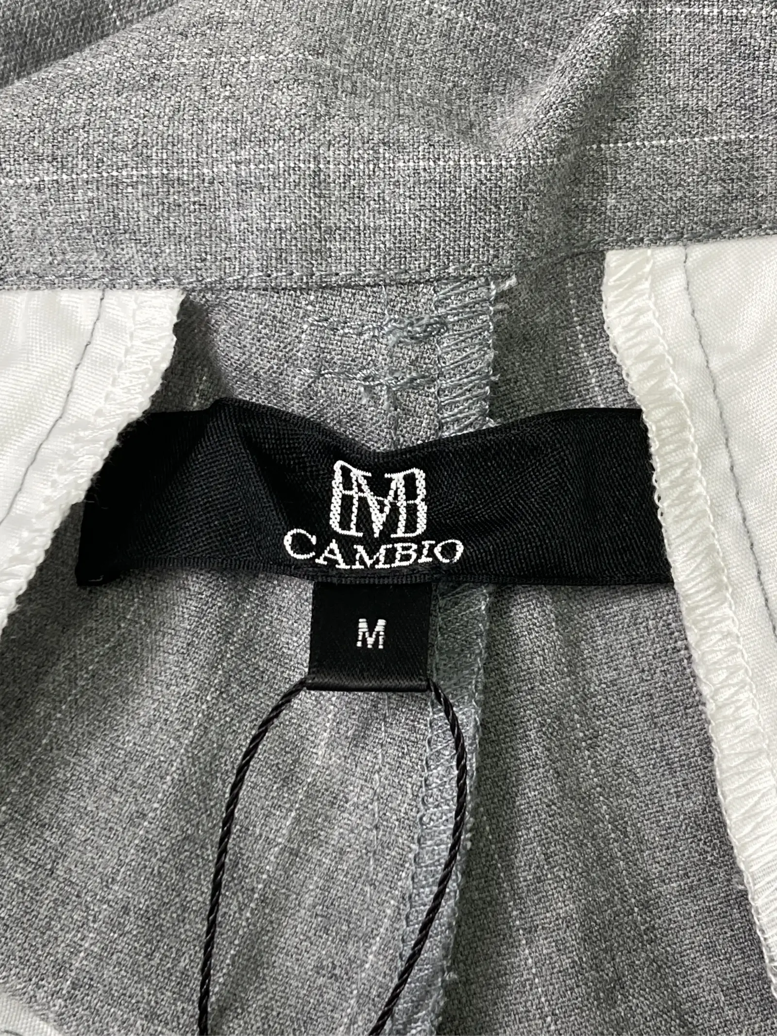 https://r2-worker.digdig.jp/product/902ef31b-7271-4569-b70b-7ee54a23b2eb/58a8e8e1-a5e9-4208-b8f0-944c27cb96ef