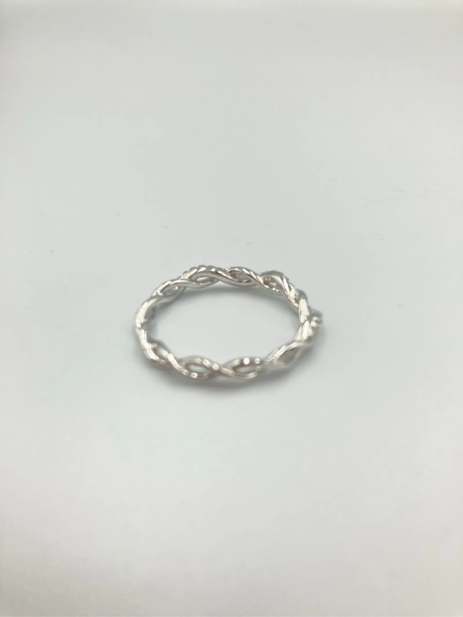 https://r2-worker.digdig.jp/product/90d002bd-e7ff-4e6e-a027-7e6d278c3302/1e367f7d-bbd8-4aef-ad7a-e4bec6568807