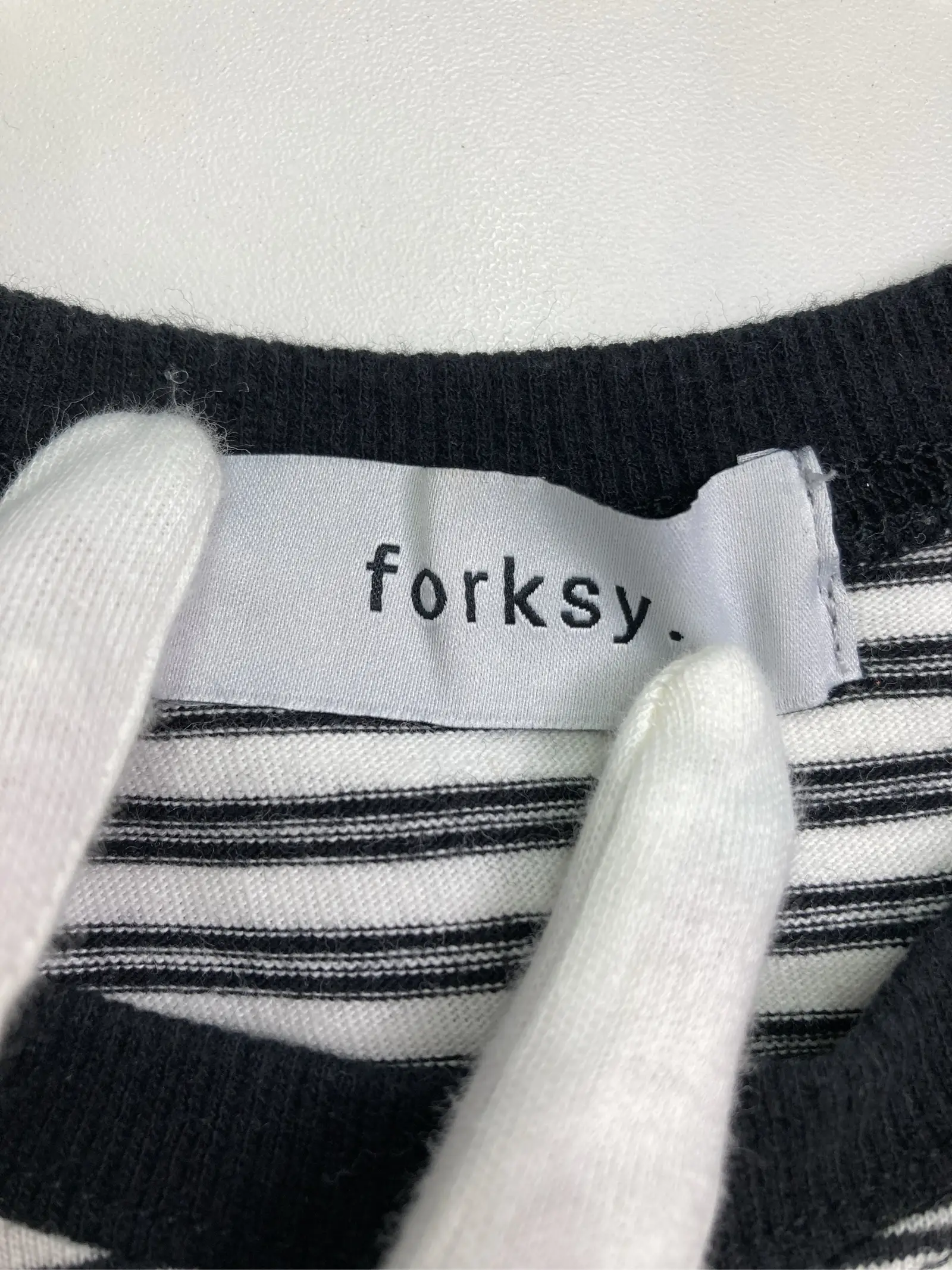 https://r2-worker.digdig.jp/product/90d93d25-d10f-4712-b726-d3b5c3b840be/3c4bfef7-913a-433f-8067-6104b302cd35