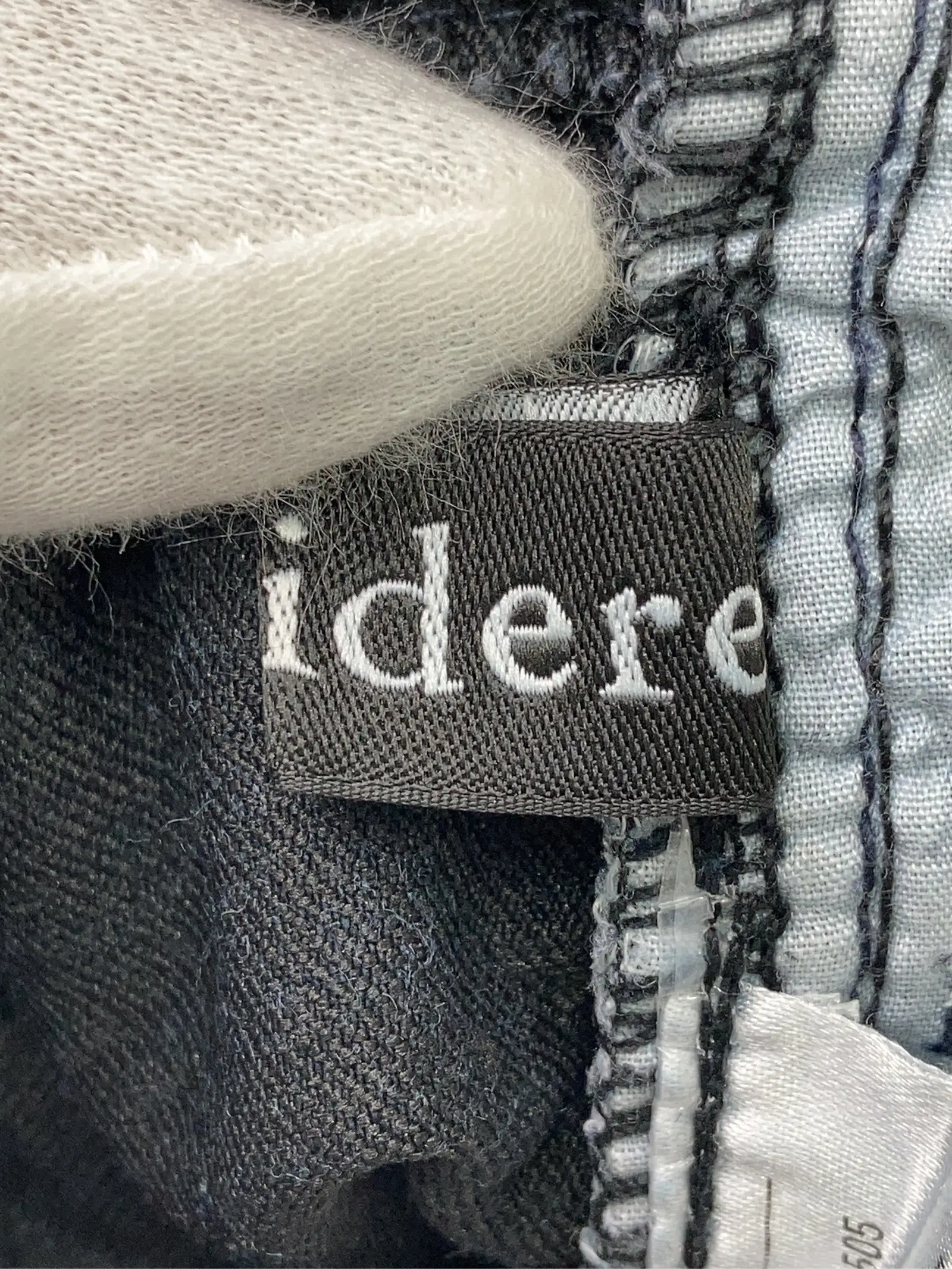 https://r2-worker.digdig.jp/product/91a55d37-81bf-4242-9dc7-b3a65330c363/20056b87-d0b6-4863-b957-757245ce044b