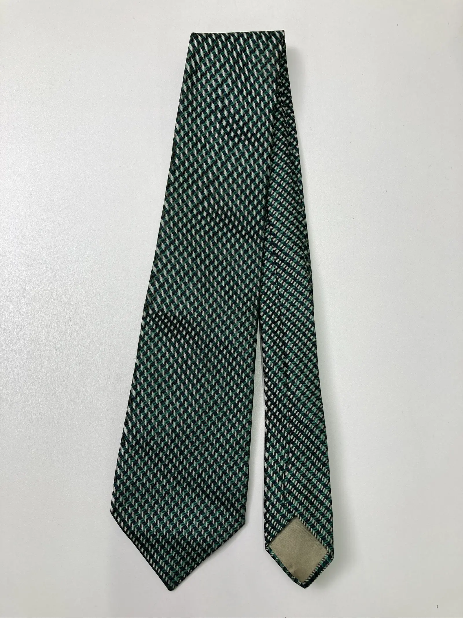 https://r2-worker.digdig.jp/product/91cbf275-94d8-4cbb-ba22-575b92de6fb4/04ecfcf9-e75d-4353-827c-9f84025be1a3