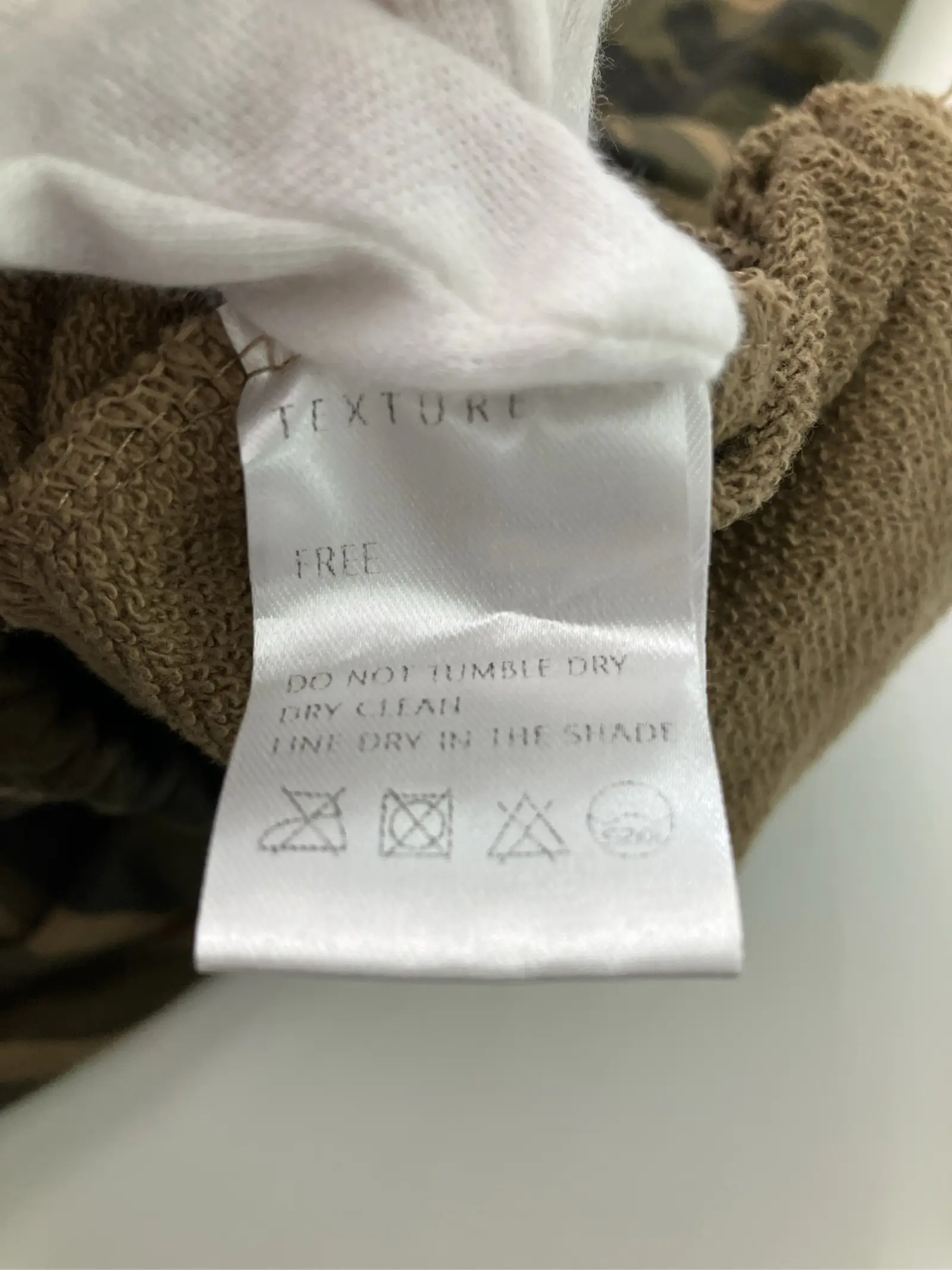 https://r2-worker.digdig.jp/product/91d2a393-4570-4c85-aaff-9ba1a9af8427/ac27b6cd-4d7f-41f7-a183-dc4c407fde71
