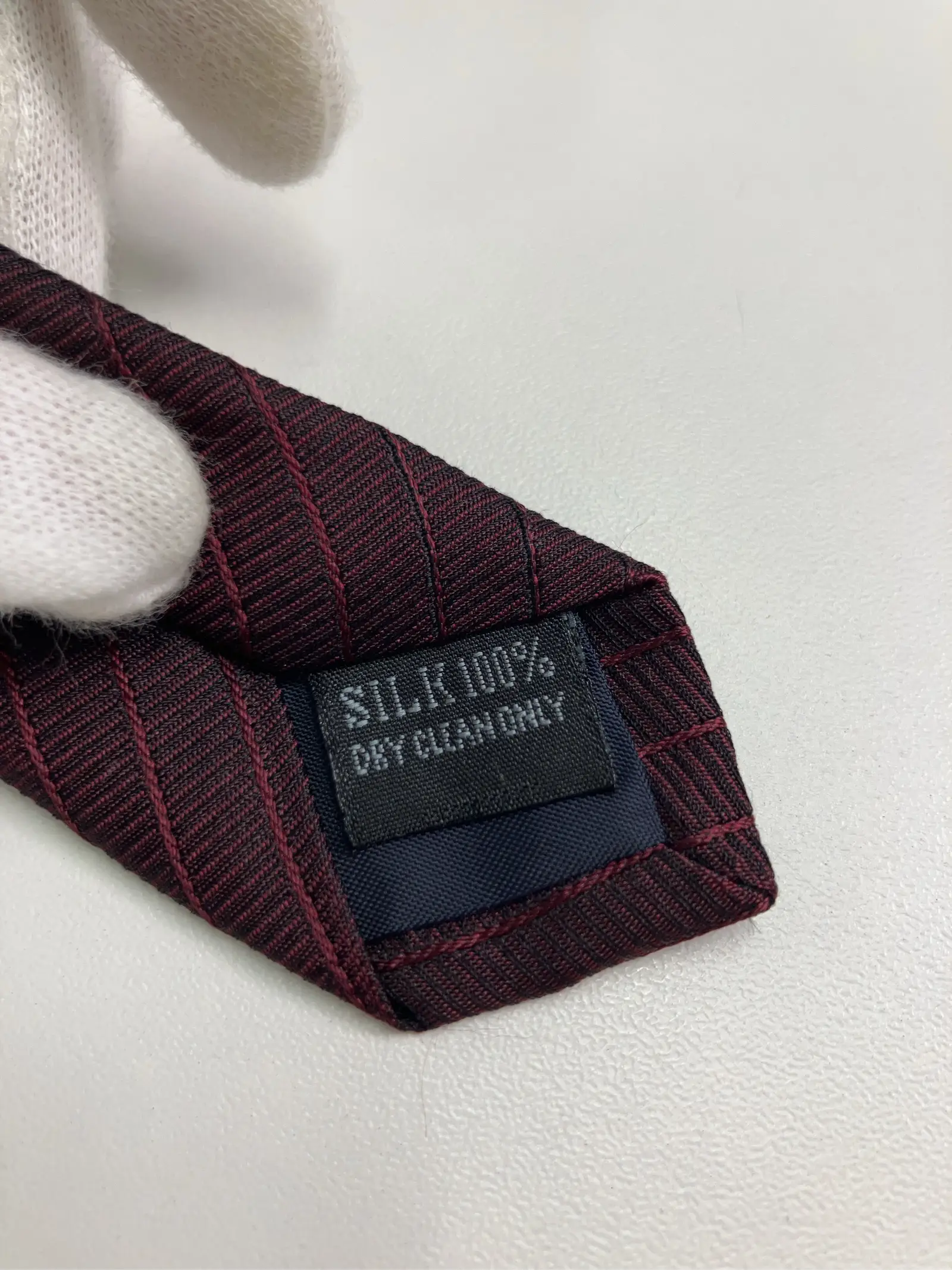 https://r2-worker.digdig.jp/product/91e7a81a-30b9-433d-a032-0390a5ec15c8/9f6c595d-4a90-40cb-b11a-2bee6b115465