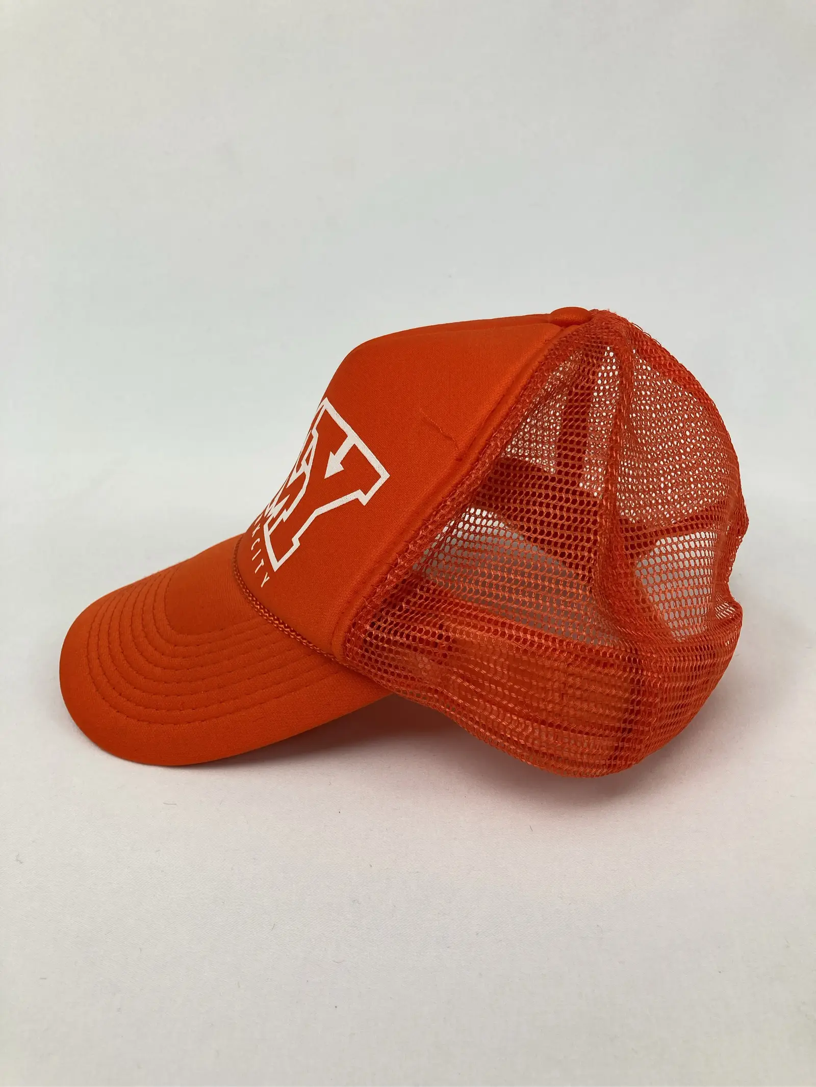 https://r2-worker.digdig.jp/product/91fafd64-8dd9-47ed-b6ef-c78c2f825bc0/c2670fa7-dd9a-4717-a2bd-d999ce88637b