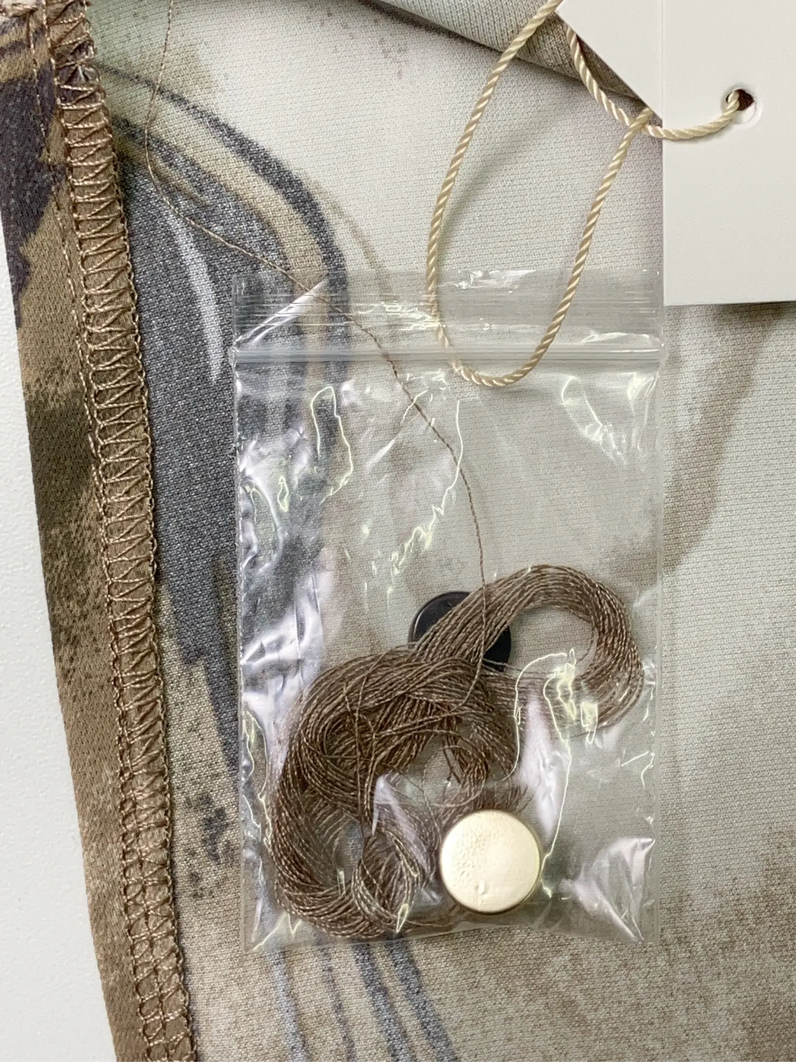 https://r2-worker.digdig.jp/product/92873b55-025c-45f2-993f-3d69d47978c1/cddb200c-1d35-42bf-9bb7-c8a4718b2343