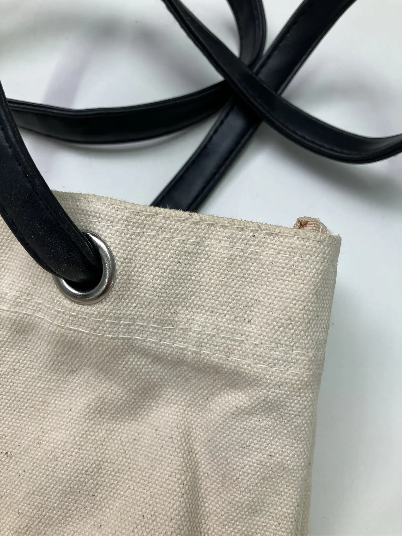https://r2-worker.digdig.jp/product/9289afd7-cca7-4040-8f6a-0c8ef6ce3806/8bc8c4c6-3172-4c48-b3f4-68777bb01059