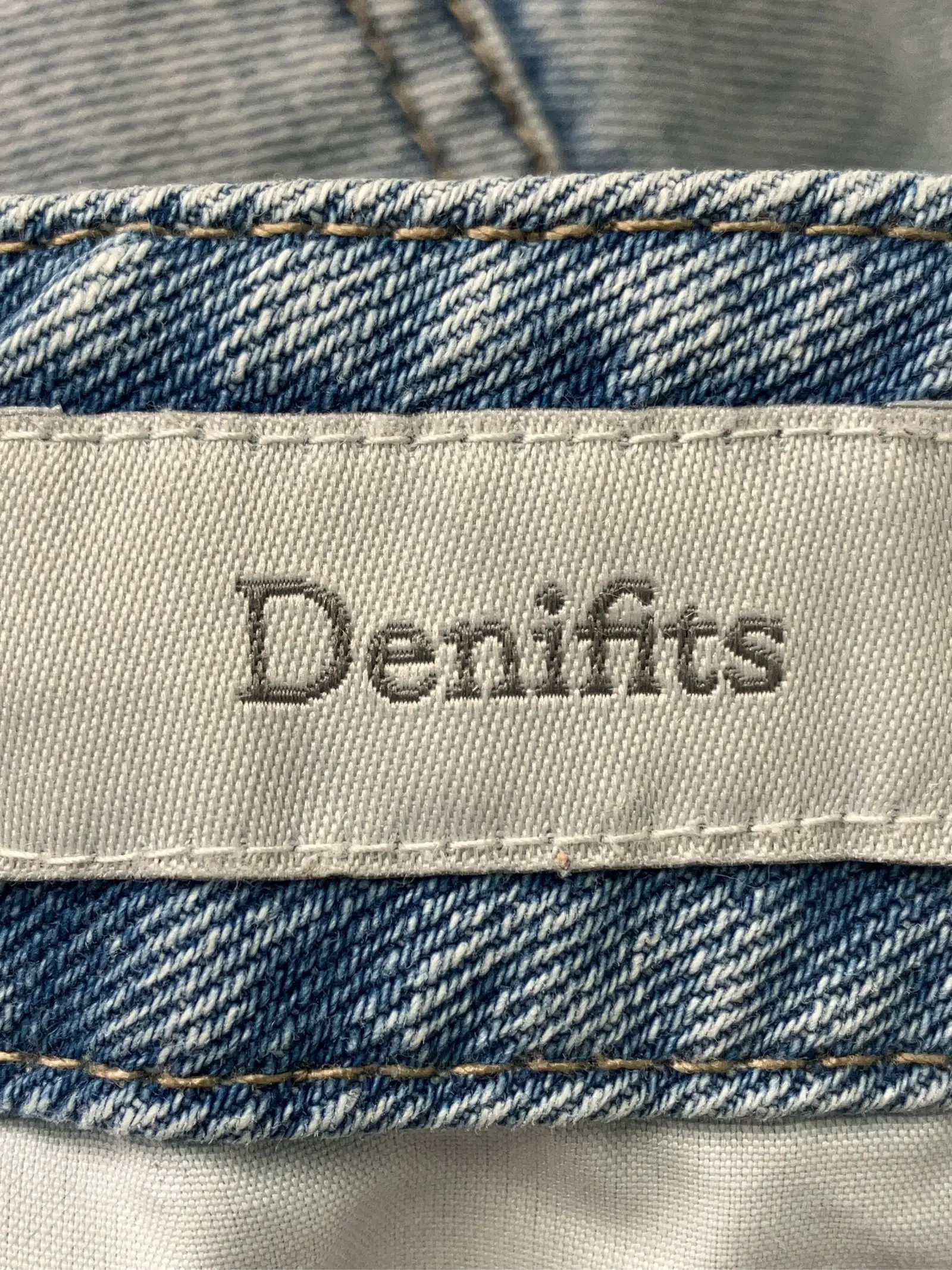 https://r2-worker.digdig.jp/product/92913d4d-96c8-4be2-be73-906f951c9354/92495fab-637d-4b67-b670-503508b77339