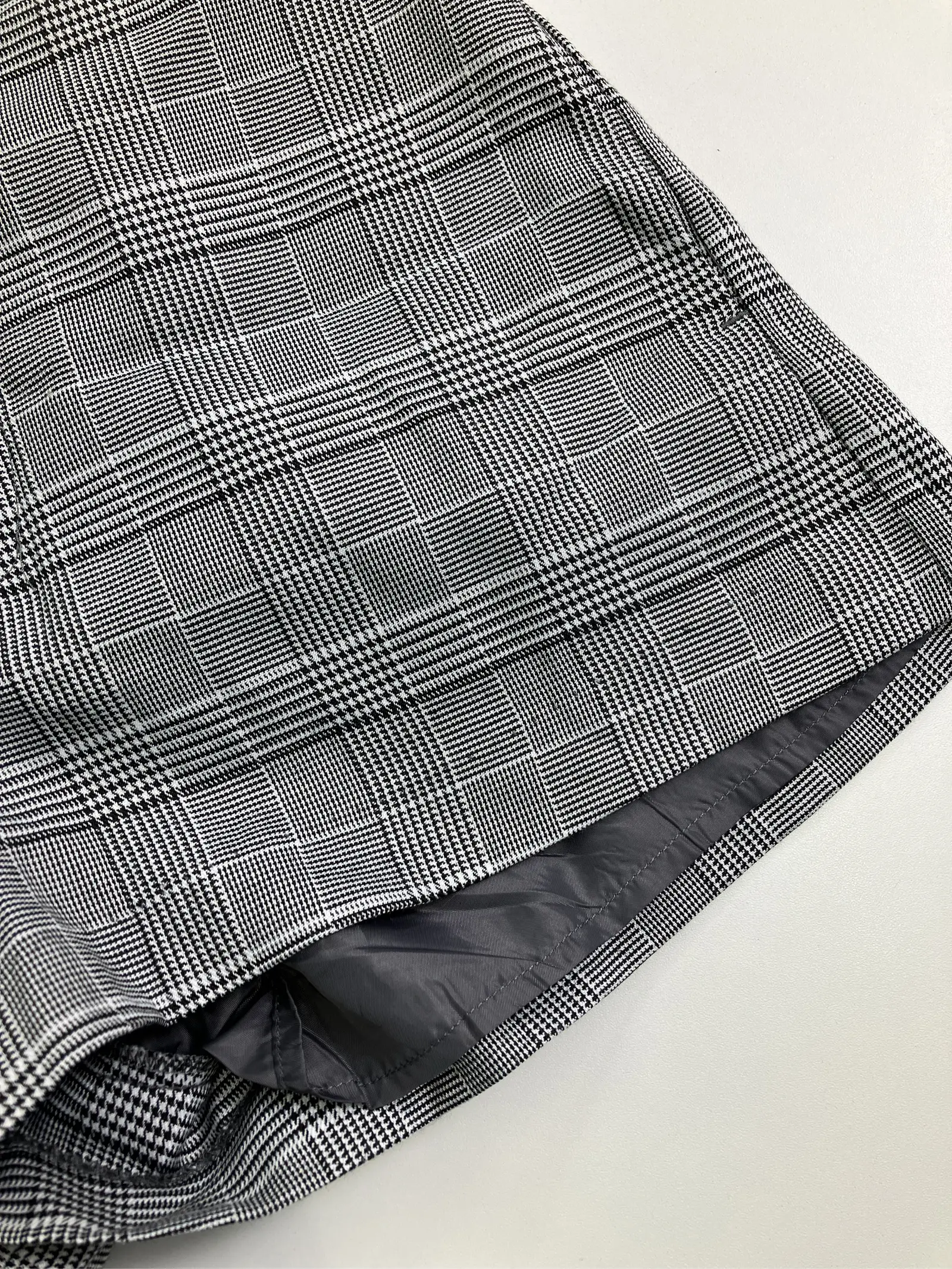https://r2-worker.digdig.jp/product/93334bbd-9437-4d4f-aa78-0341f0c9f1ad/82ffd687-6e99-4177-b235-132258c7a369