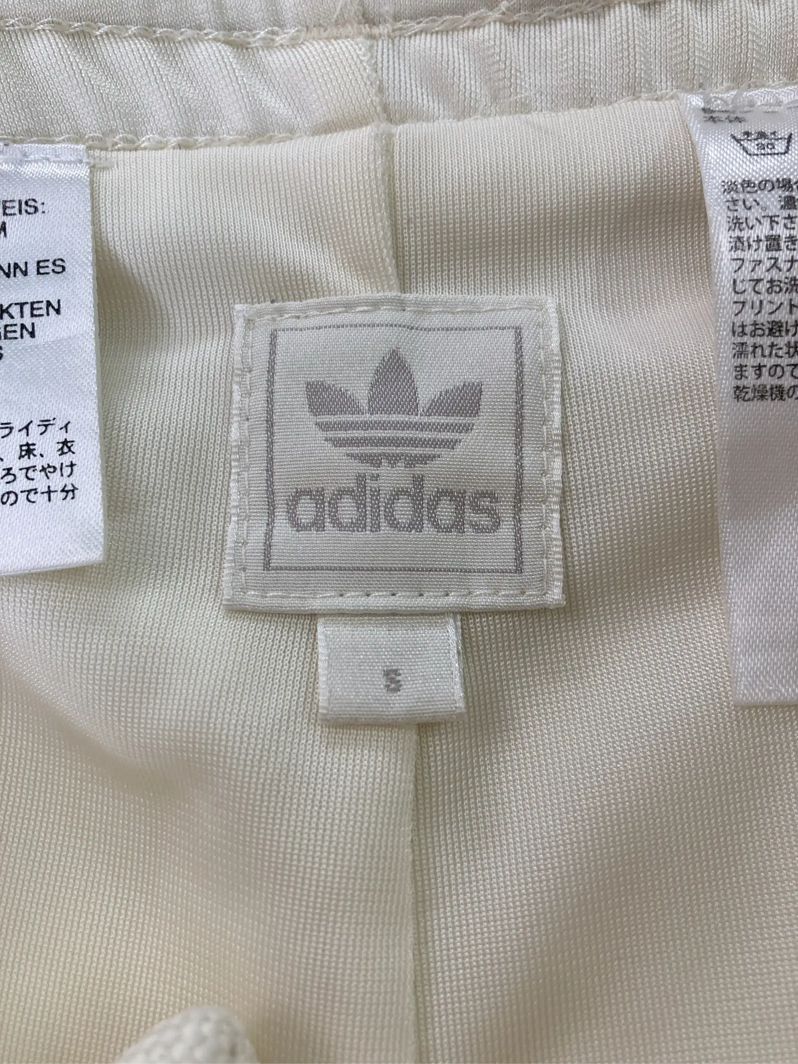 https://r2-worker.digdig.jp/product/93b56811-fef9-4eeb-bef7-12673276ad5d/90275f34-81fa-4b44-9710-65643f337cc2