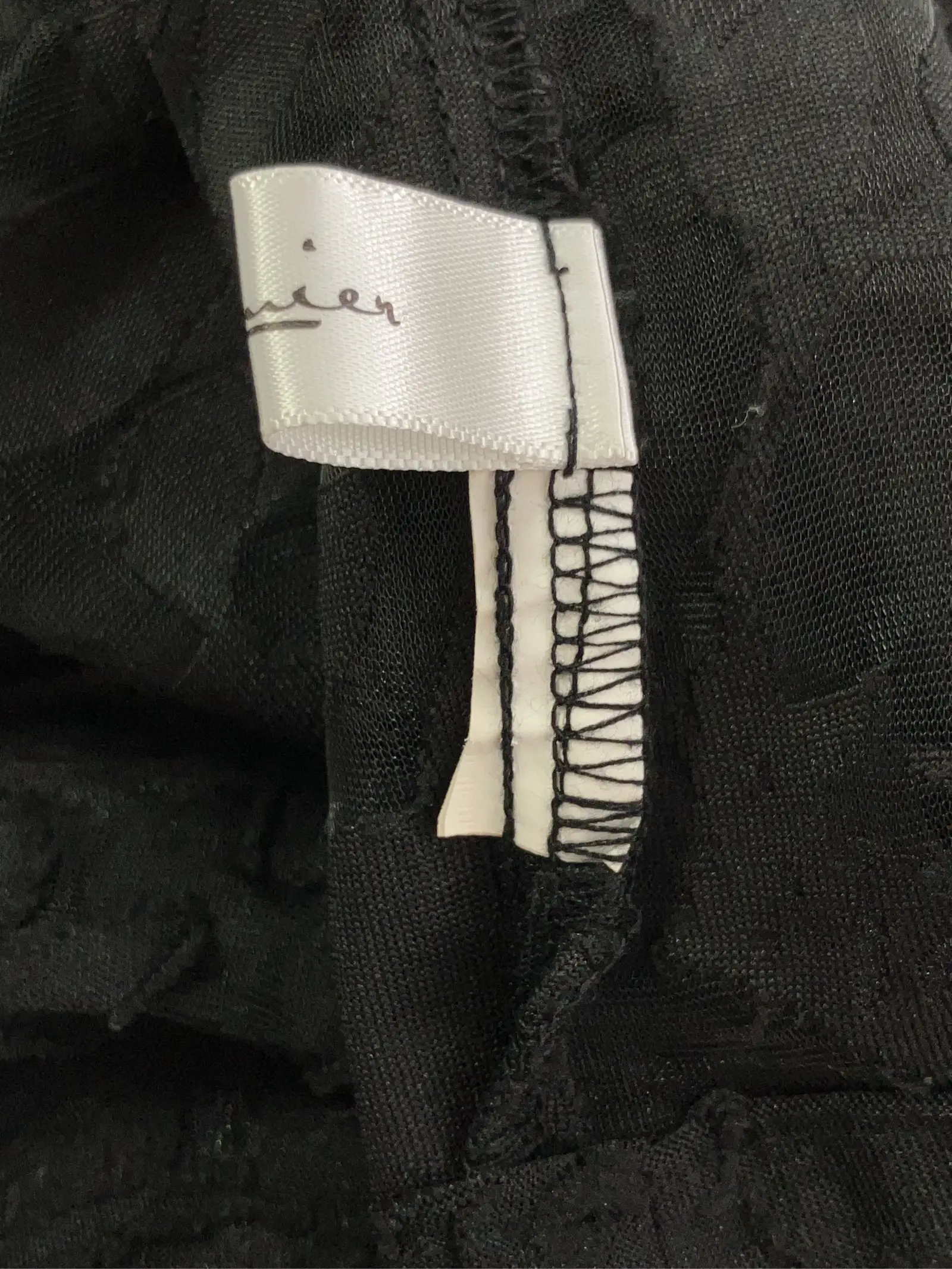 https://r2-worker.digdig.jp/product/93b65b52-a12a-4d66-8a41-582cbd5c80d1/c2d56208-b659-4e8b-b505-b2caff73231a