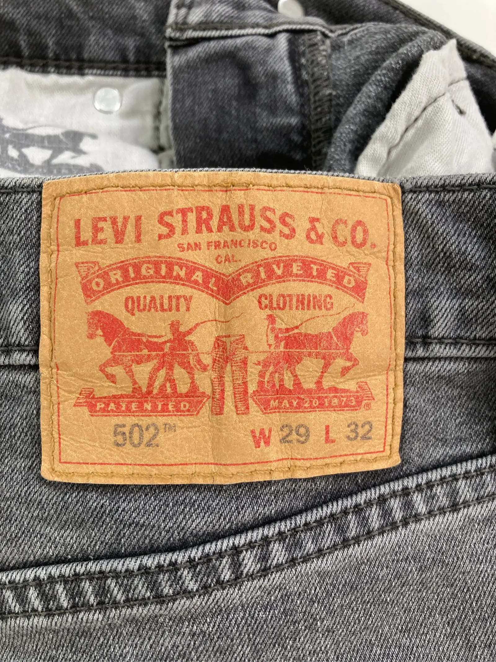 https://r2-worker.digdig.jp/product/93e30b6d-58c8-4b66-92bf-add3b95b105d/fe691859-03f1-4b59-97c8-e7a856f609e0