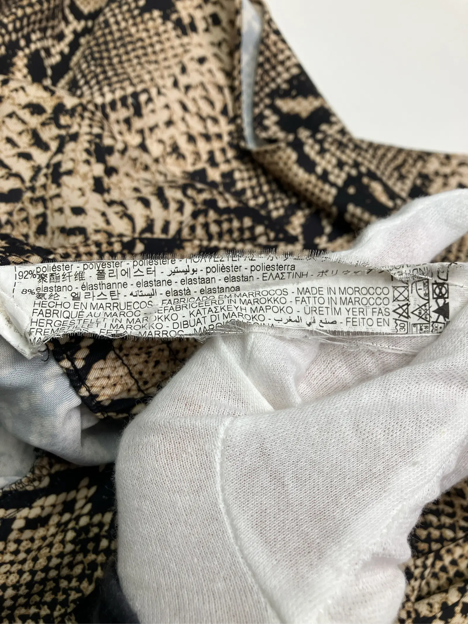 https://r2-worker.digdig.jp/product/93eb3698-5ede-4896-994c-f63991866f2c/e6a00ee6-32ac-4487-8dff-10ad80673451